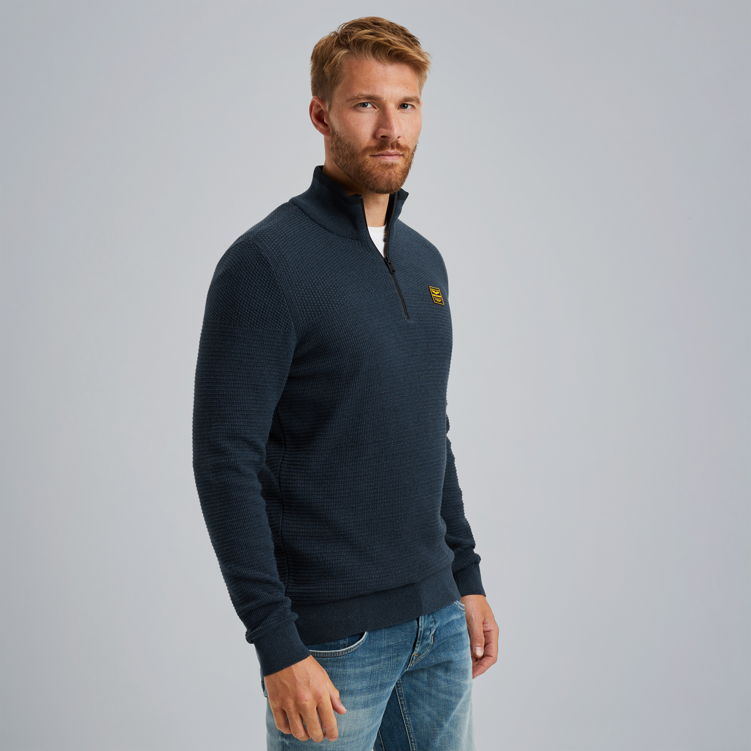 Pullover with half zipper Blue