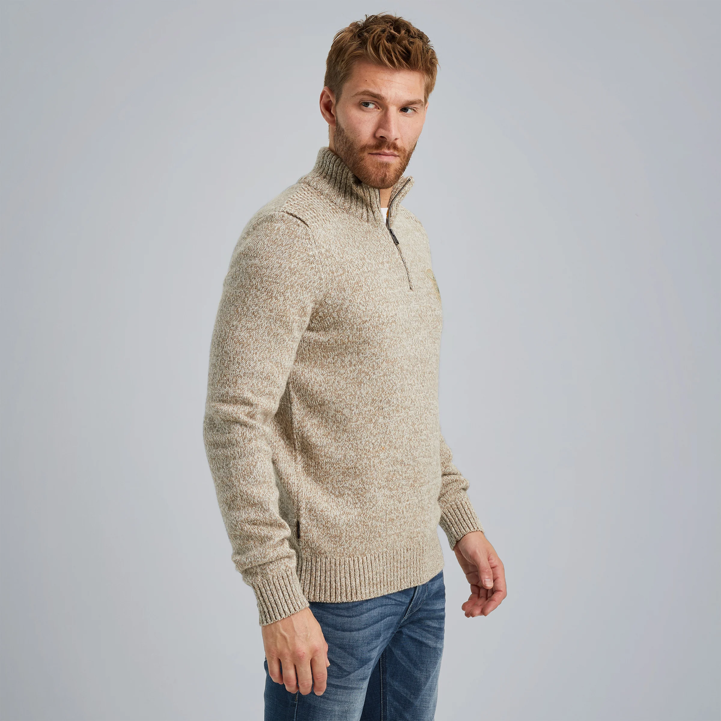 Pullover in a wool blend White