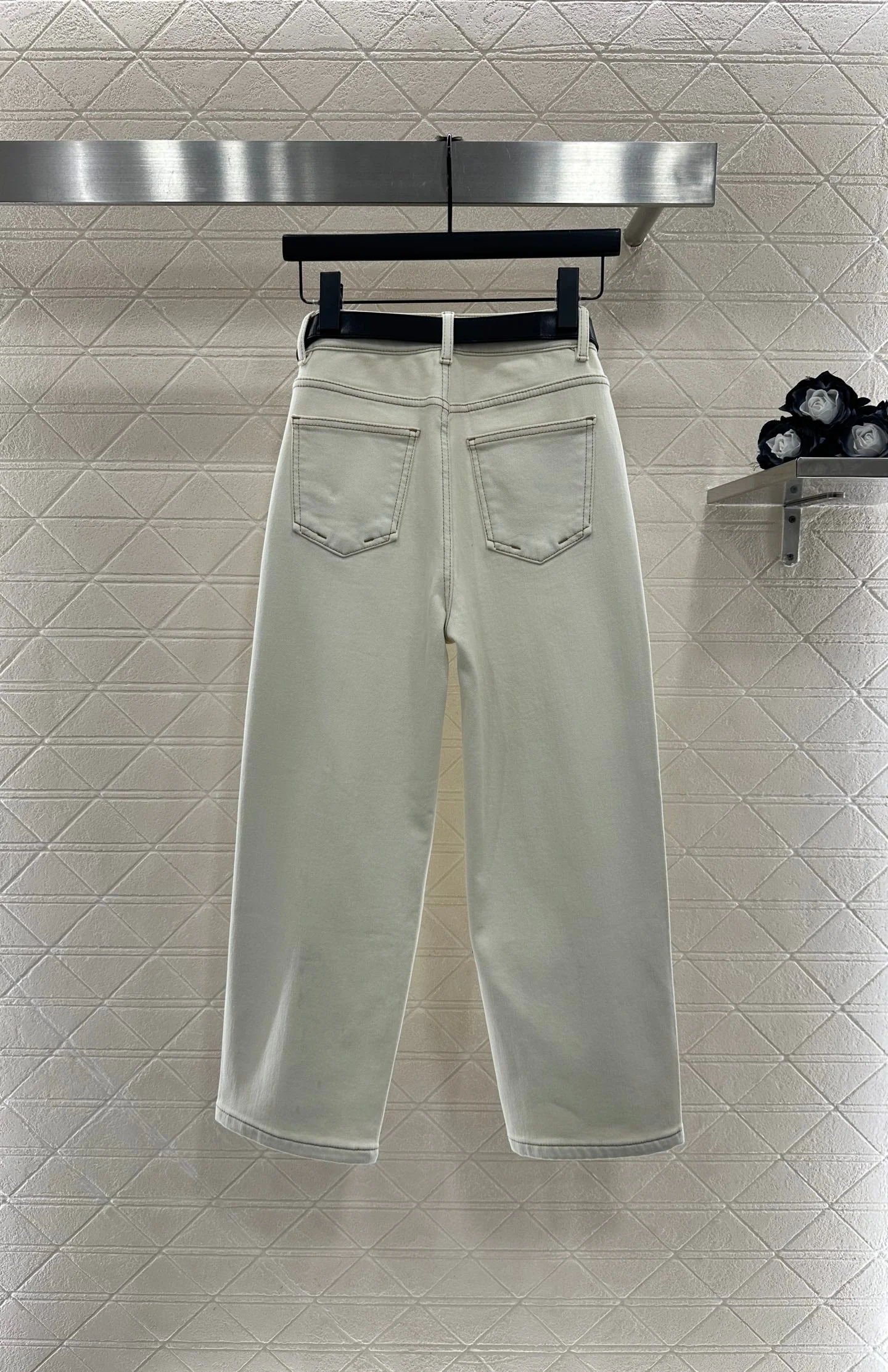 Straight waist belt with fleece jeans