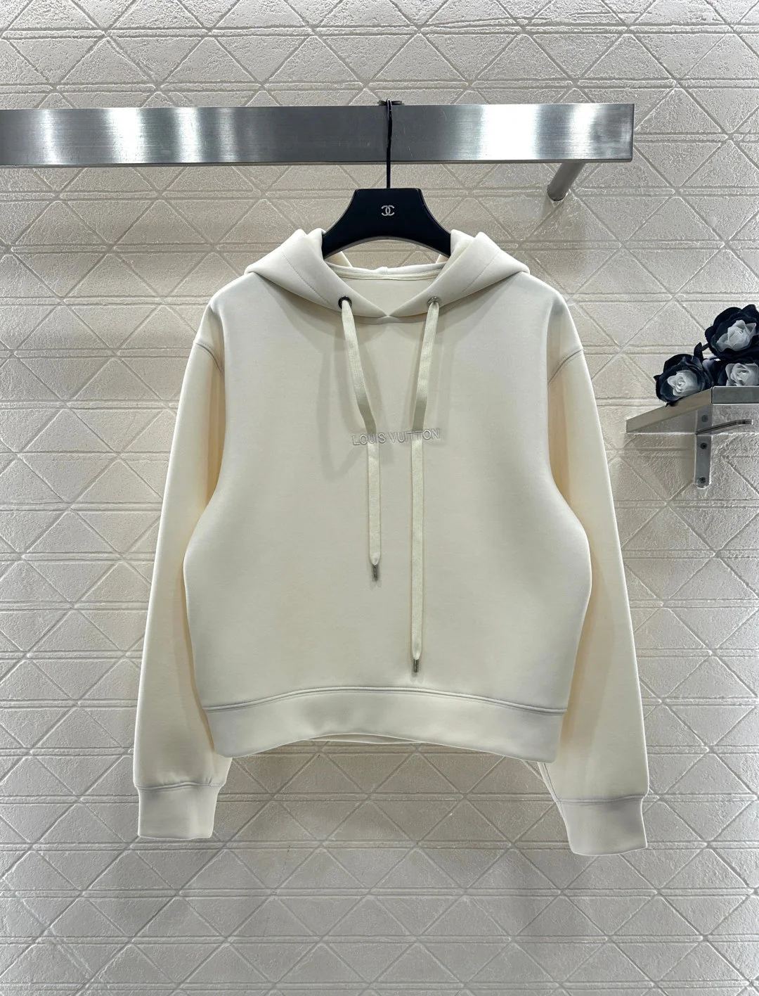 Hooded drawstring cropped sweatshirt