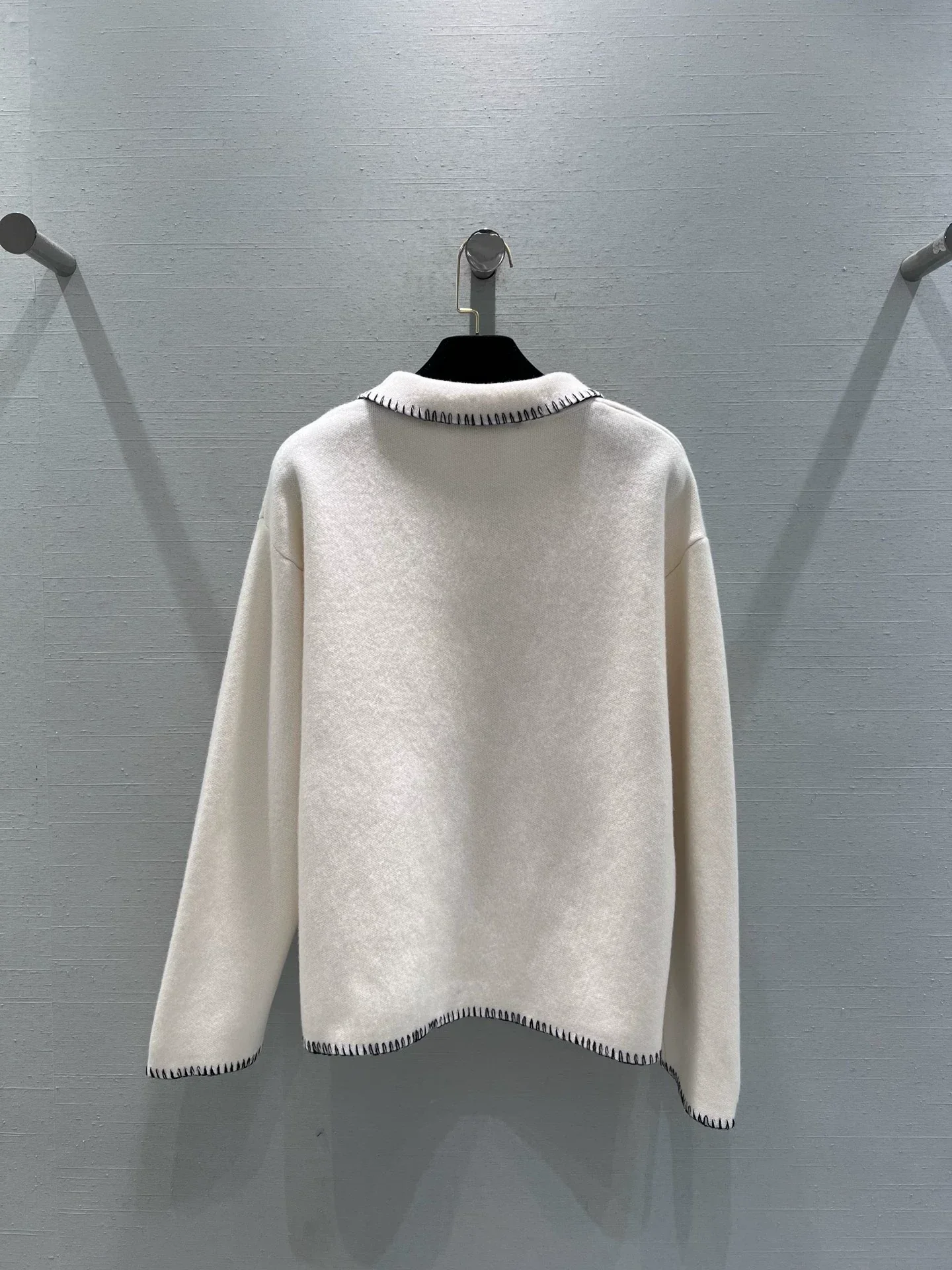 Turnover Xiaoxiang cardigan