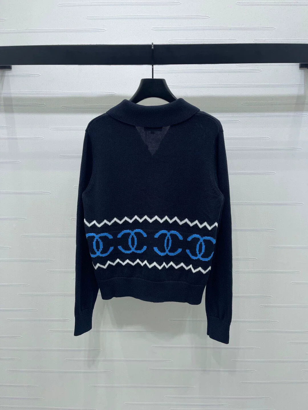 Collar Double C Knitted Cardigan