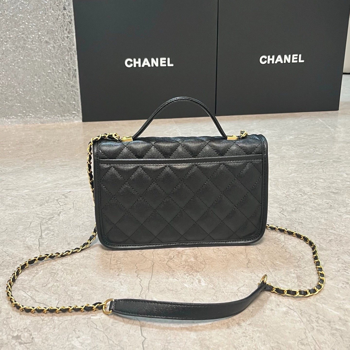 25B Clover Series Postman Bag