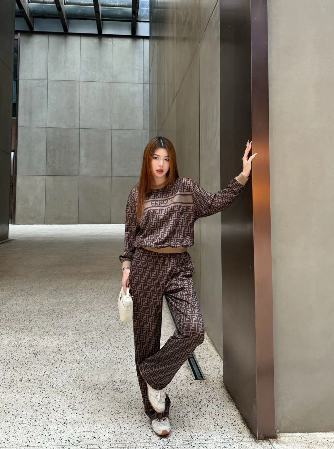 25fw new letter old flower sweatshirt with trousers suit