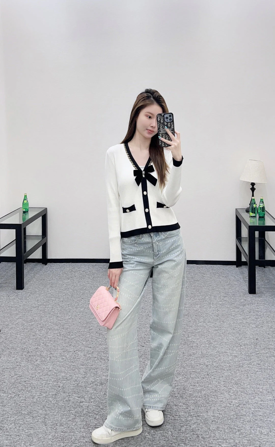 Black and white bow knitted cardigan