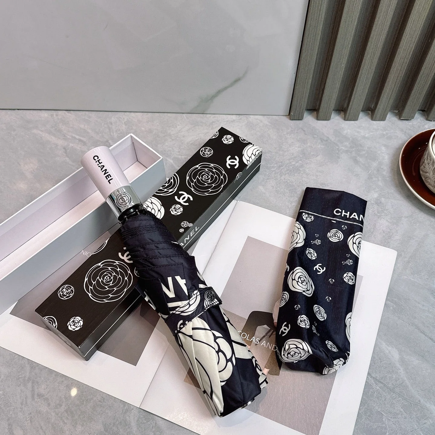 25 new fully automatic folding umbrella