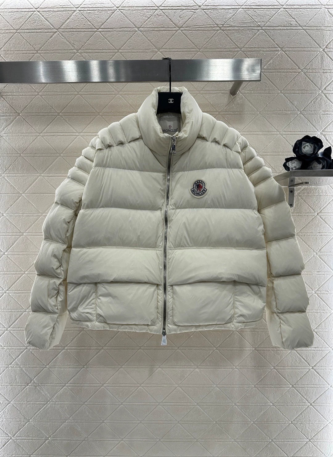 Standing collar down jacket