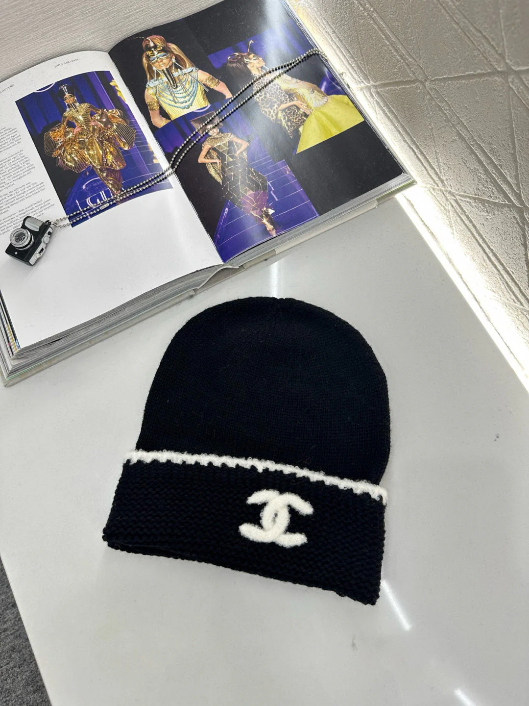 Double C logo cashmere knitted hat