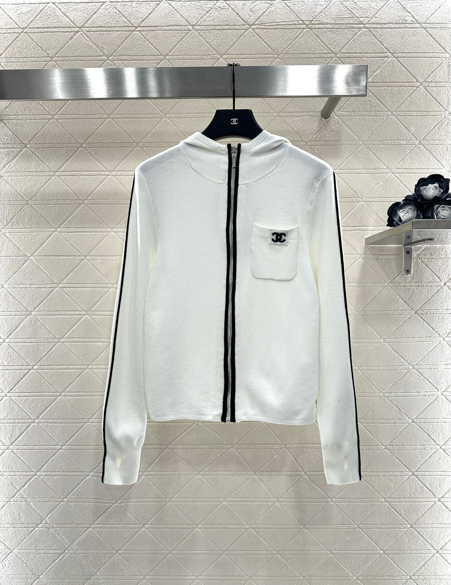 Knitted zipper sweater