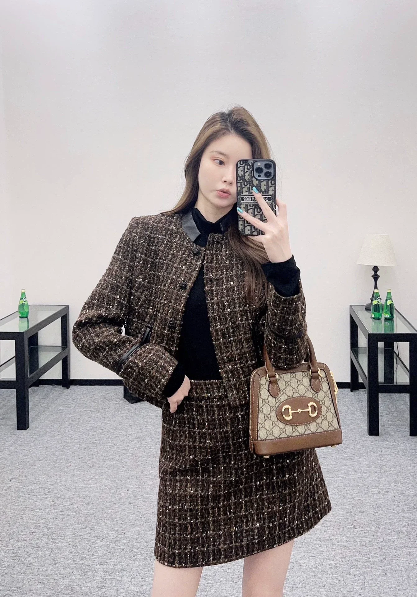 Leather collar splicing coarse woolen suit