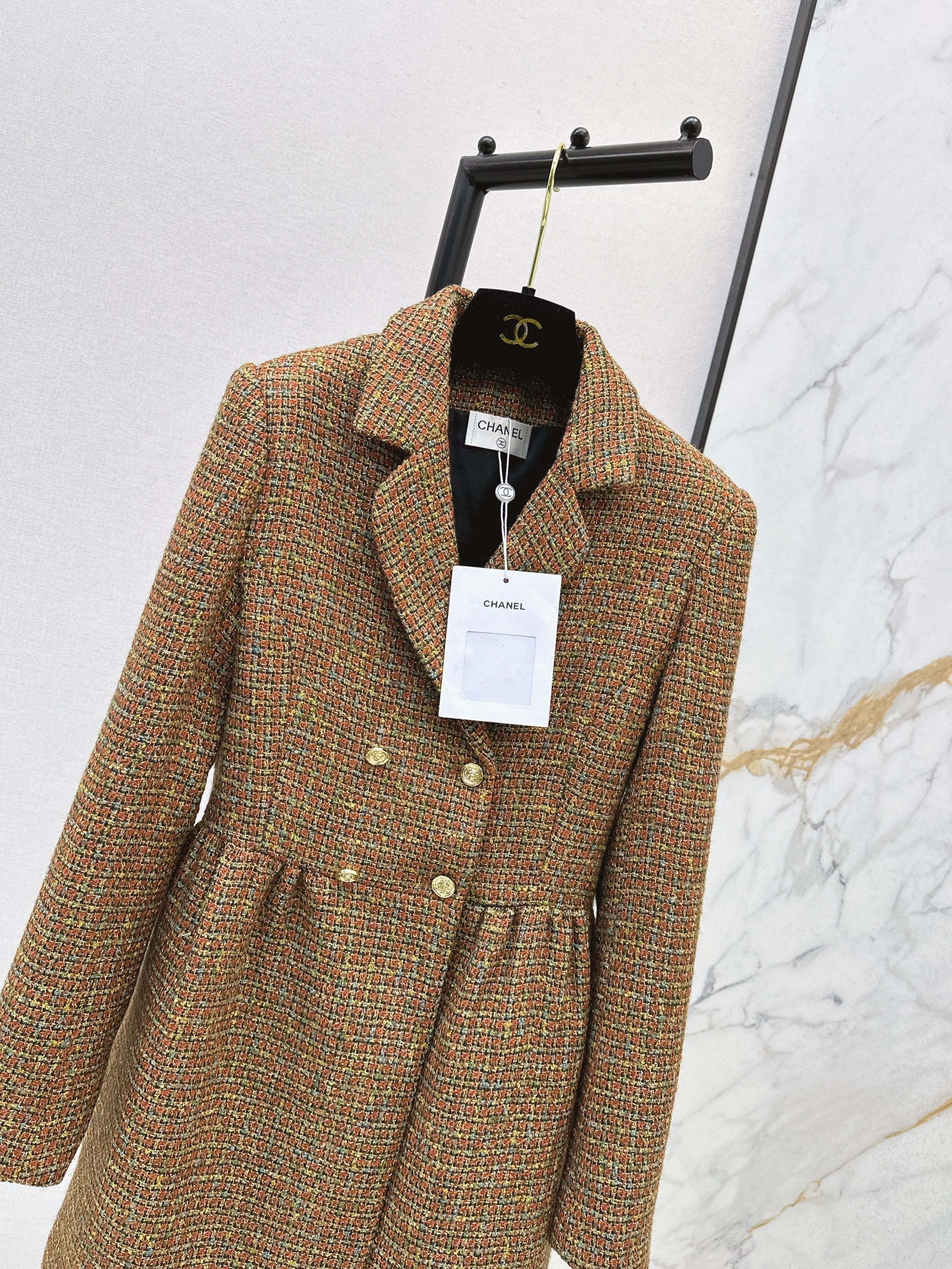 Vintage woven lapel dress