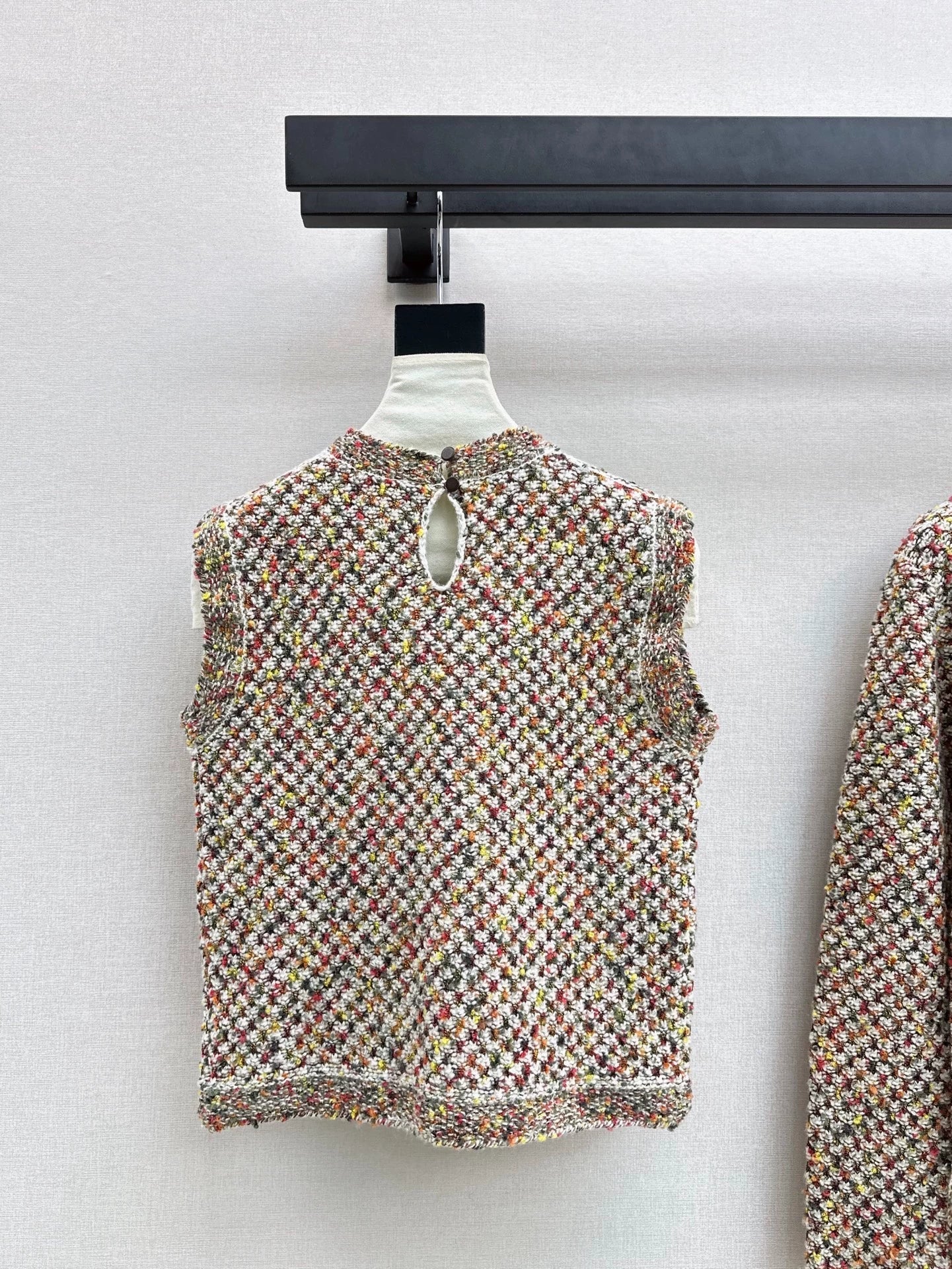 Flower yarn cashmere vest