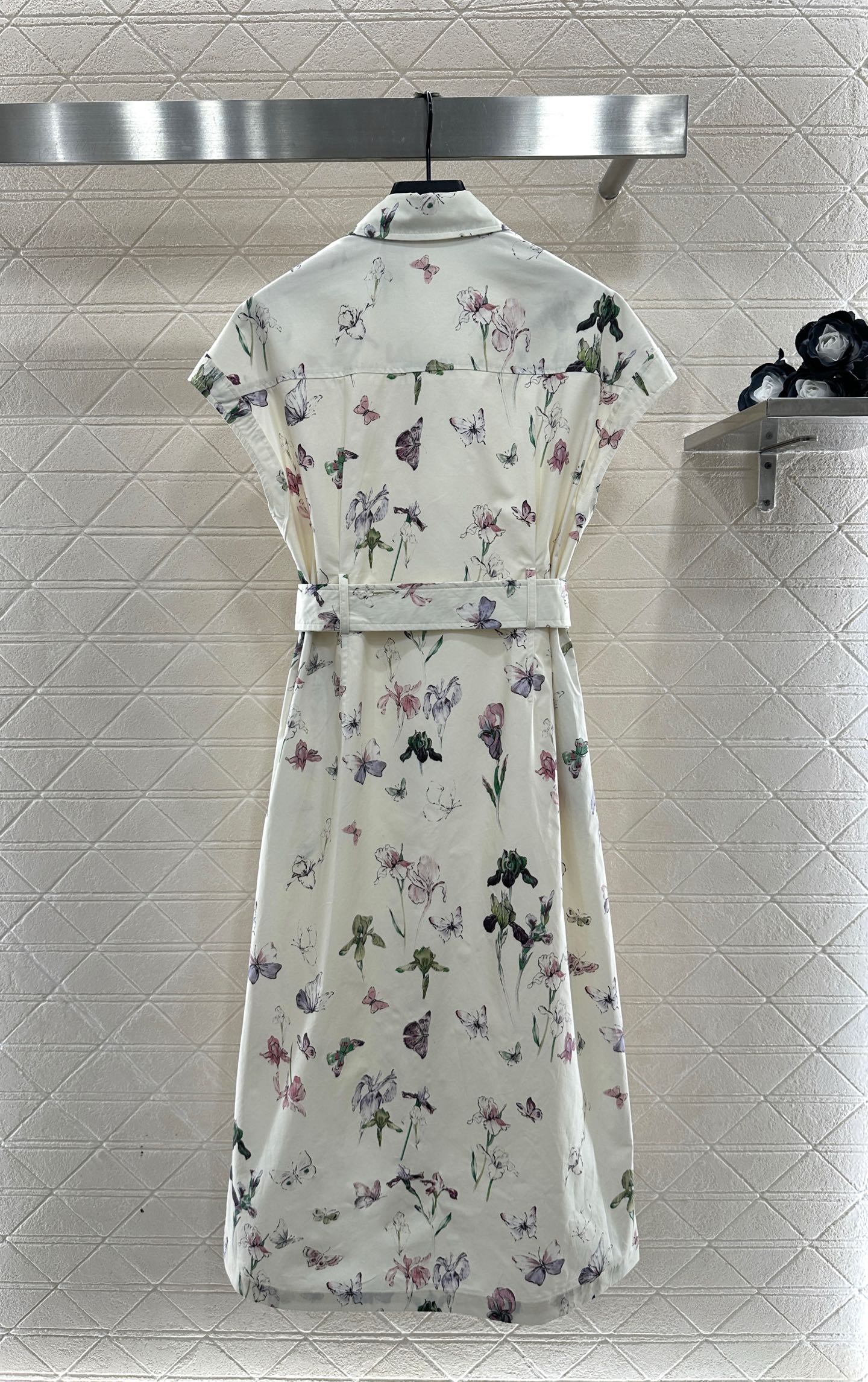 Direct spray printed short sleeved dress