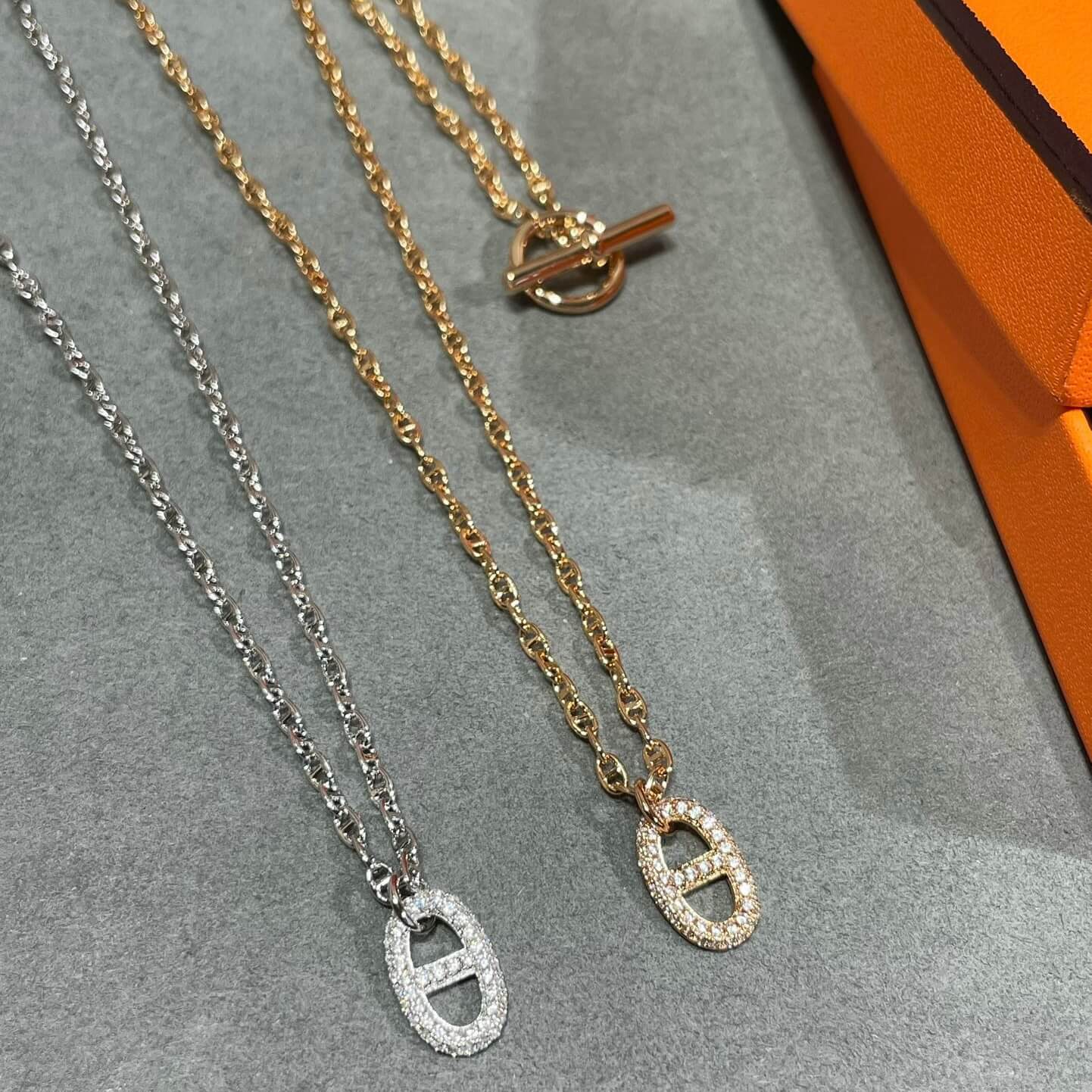 Classic Pig Nose Diamond Necklace