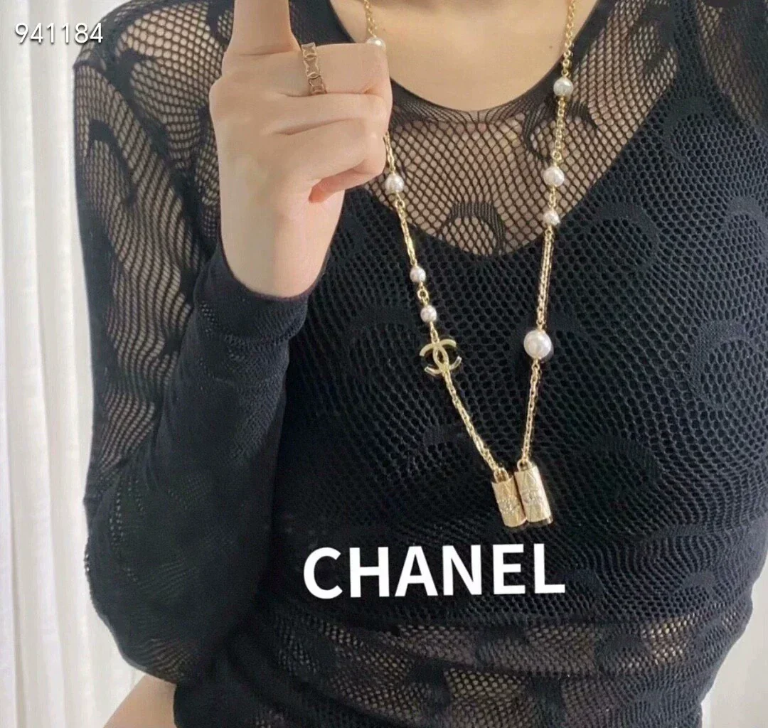 Pearl Earphone Chain