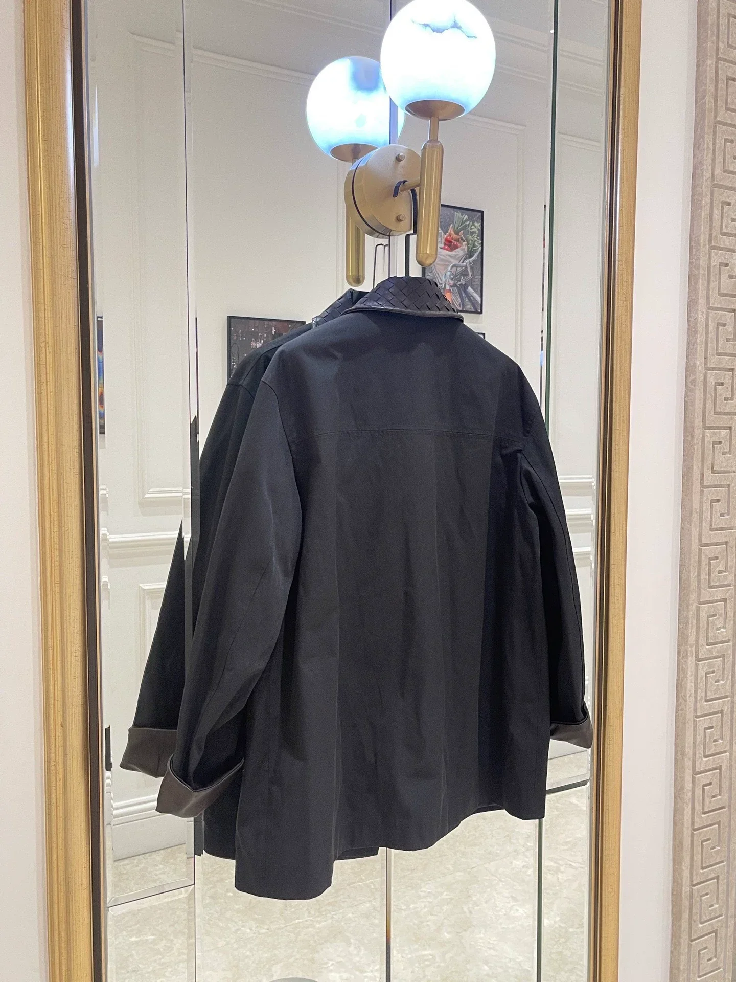 Collage leader jacket