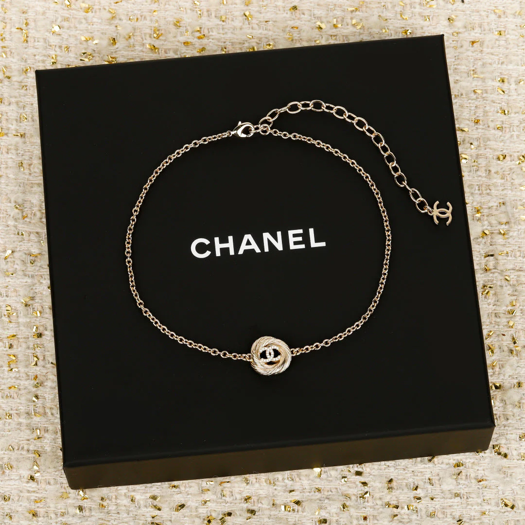 25ss brushed rotating thread button necklace