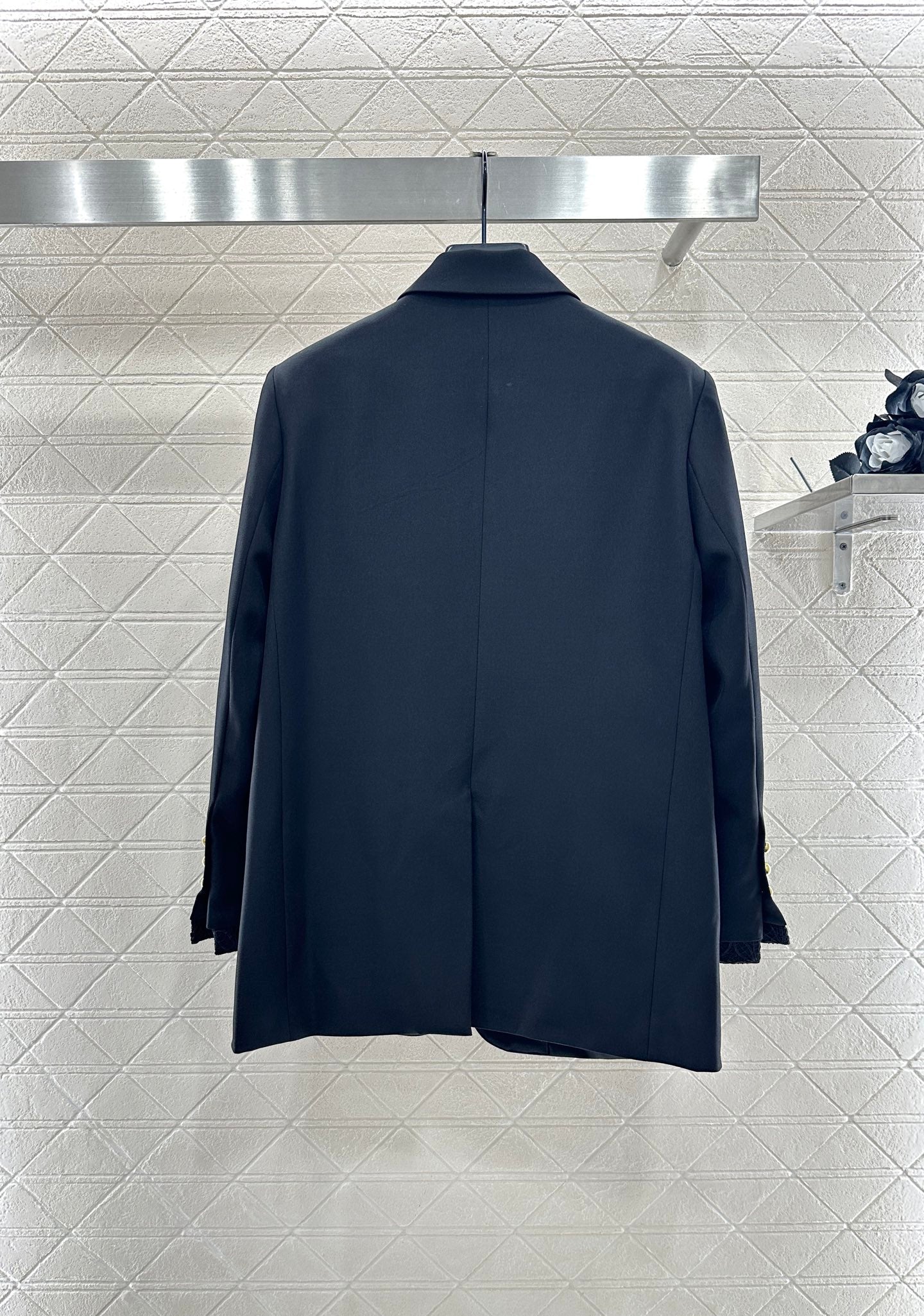 25fw Shoulder shaped suit jacket