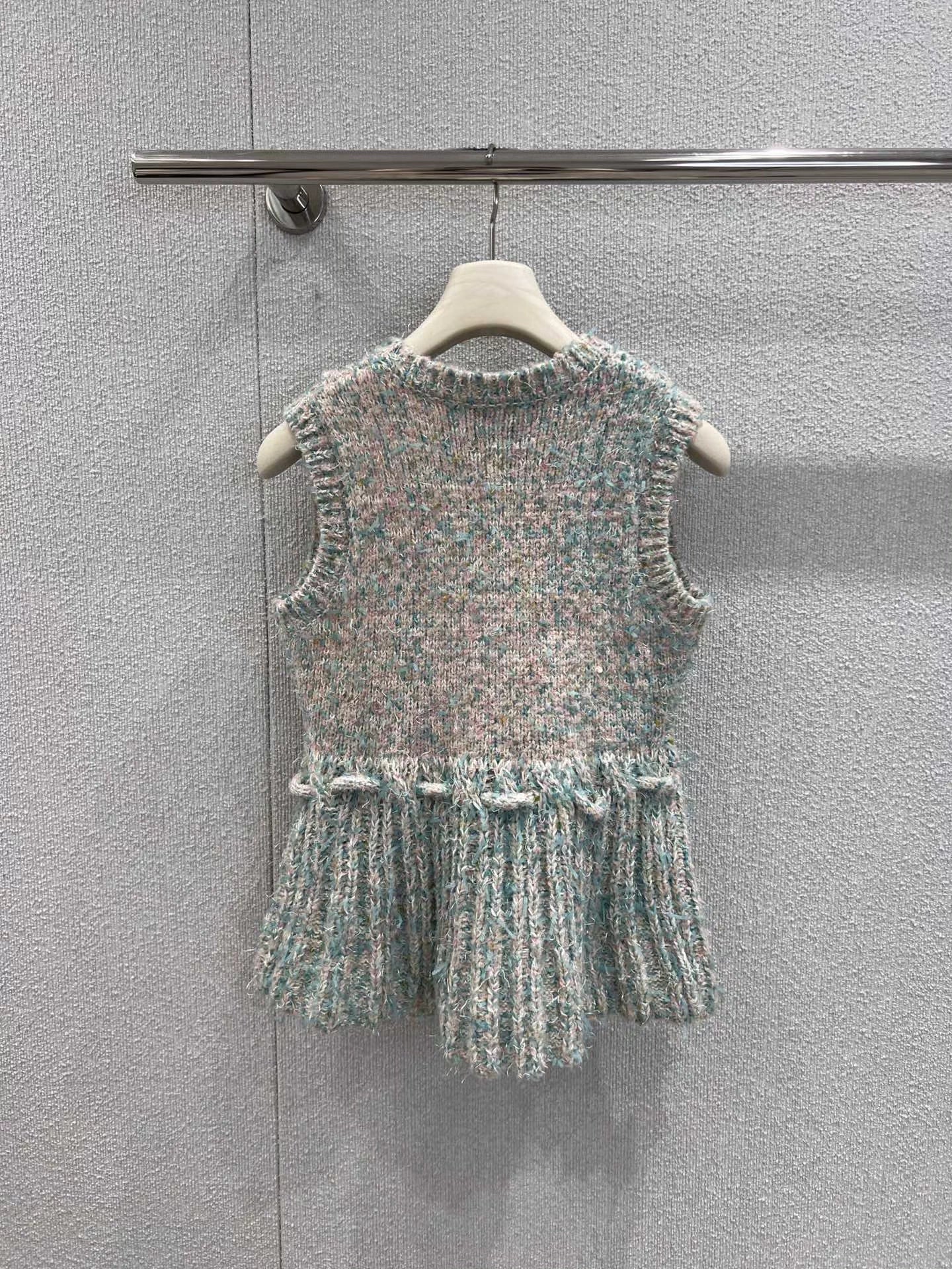 Handmade crochet lace cashmere vest