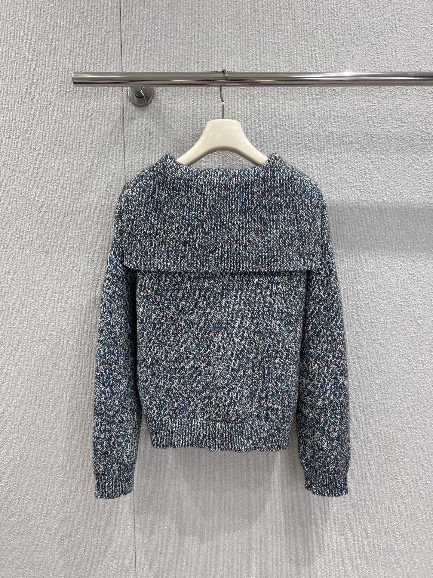 Beaded Logo Navy Collar Knitted Sweater