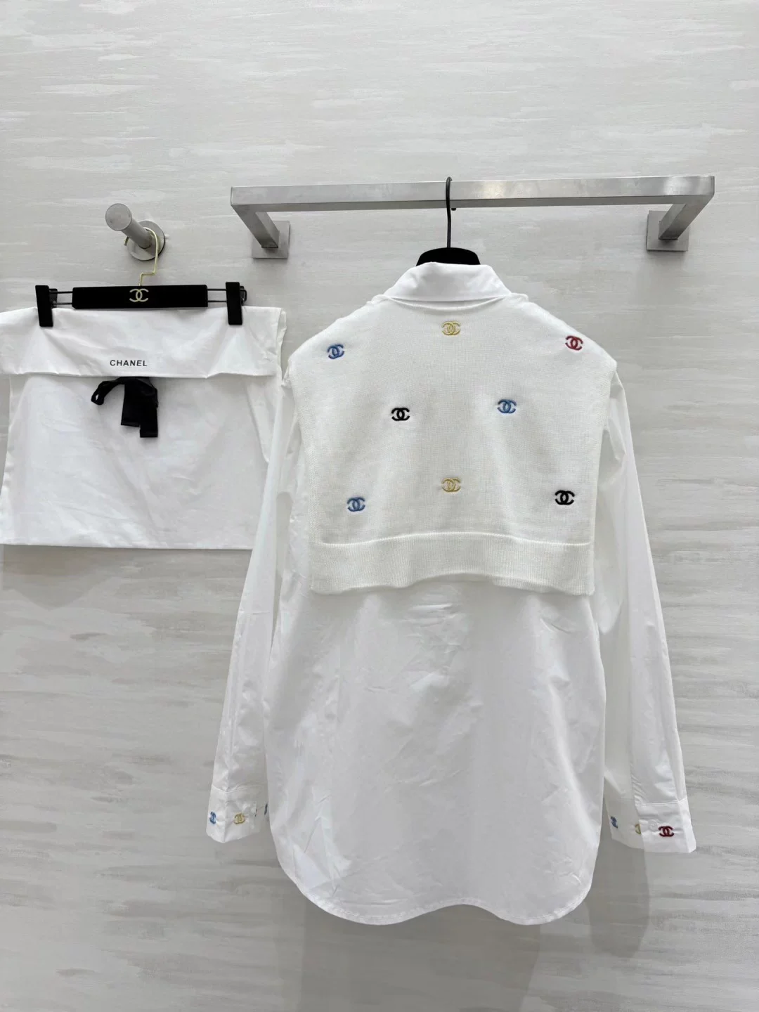 Shawl style two-piece shirt set (vintage series)