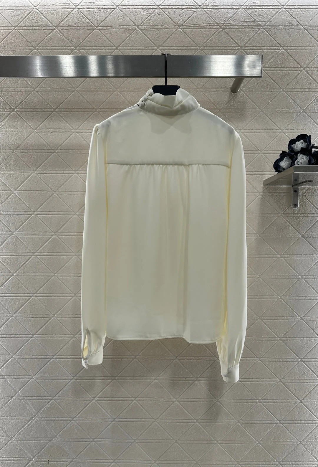 Scarf-Style Elegant Shirt