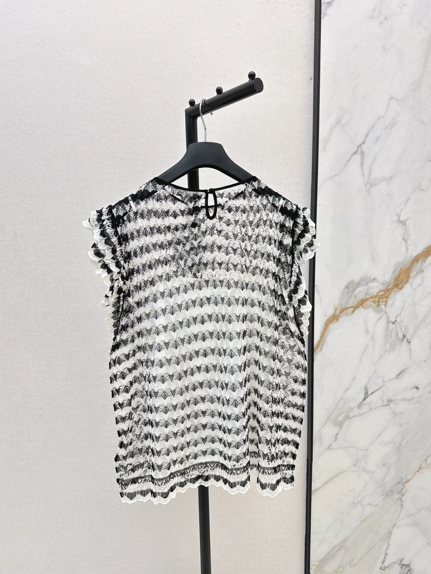 25fw new striped lace vest