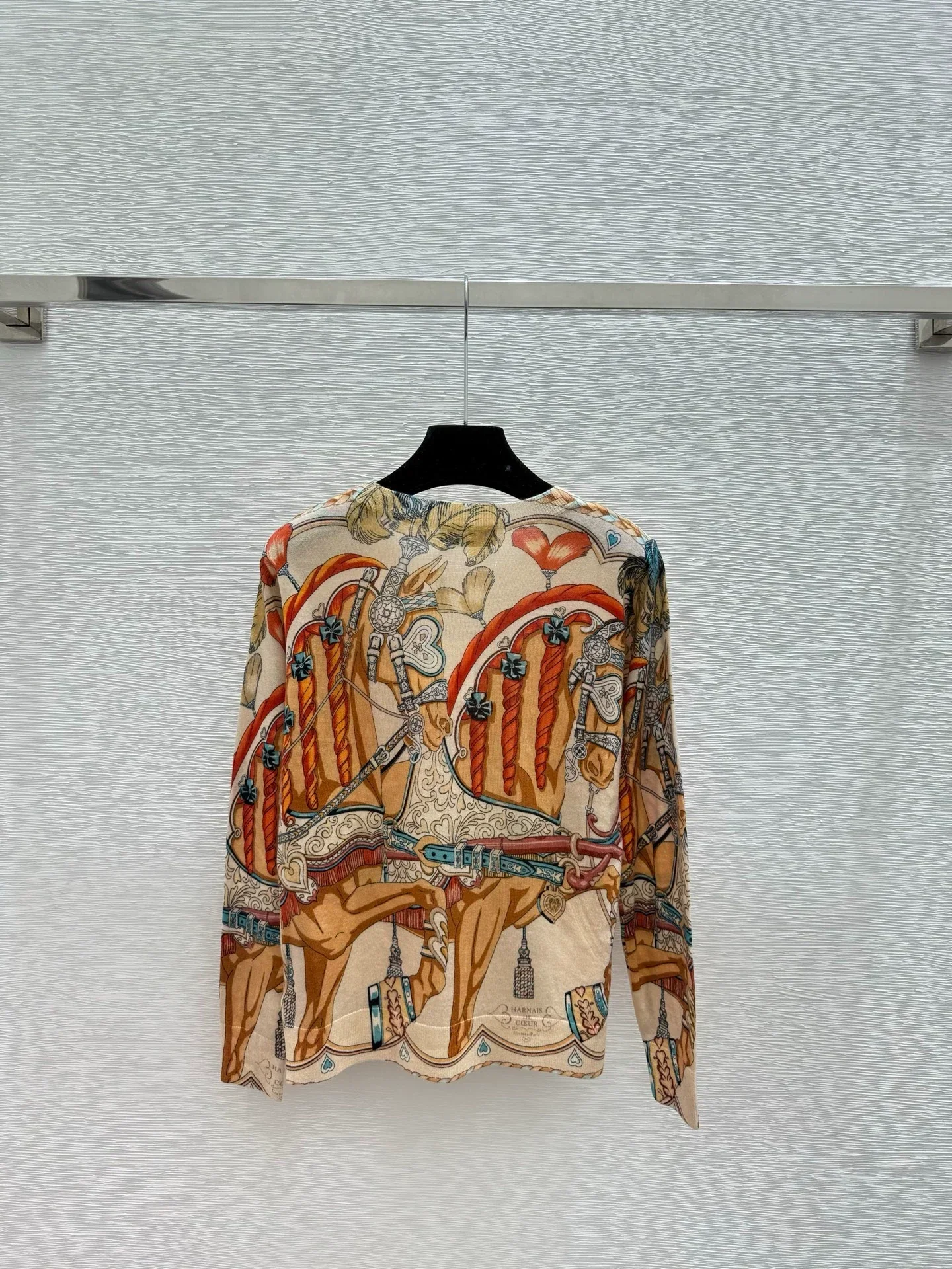 Horse head pattern knitted sweater