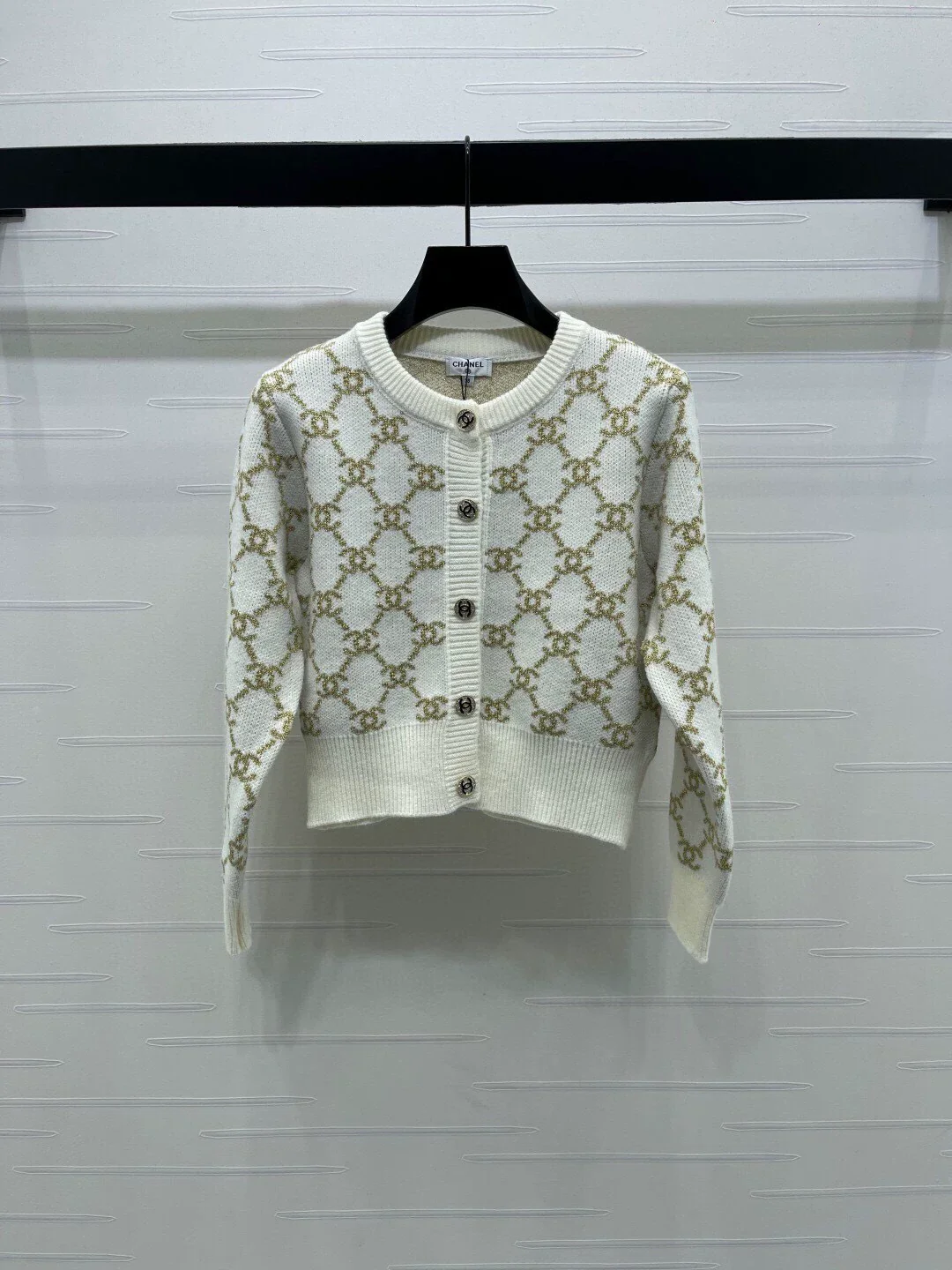 Jacquard knitted cardigan