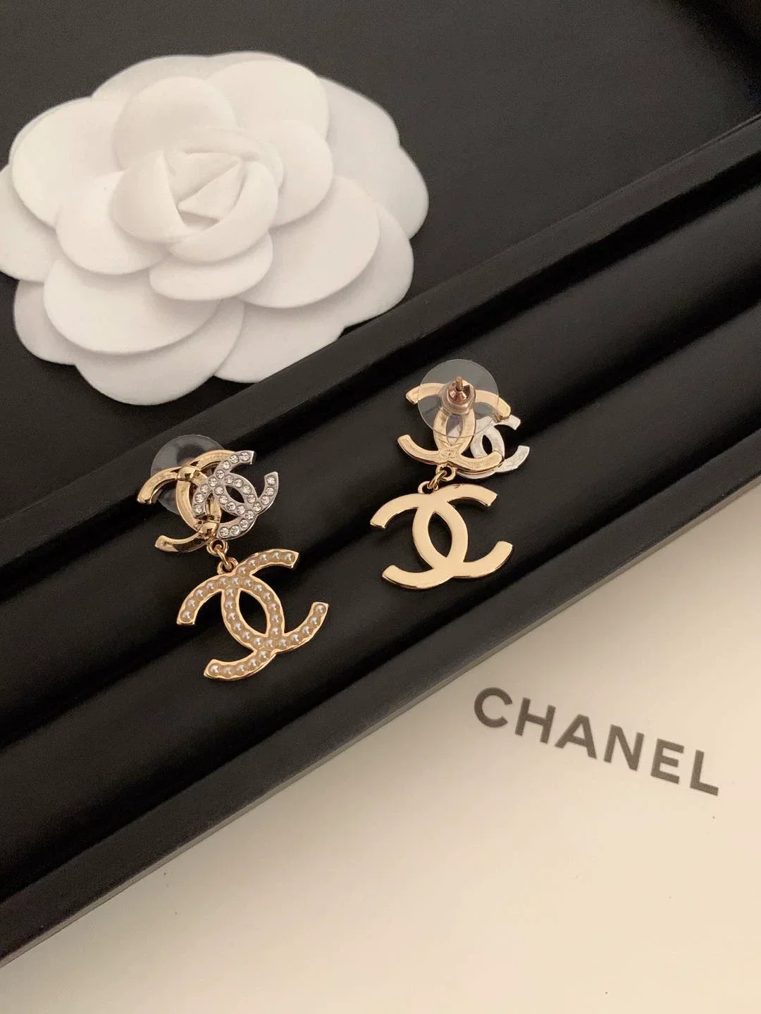 Double C earrings
