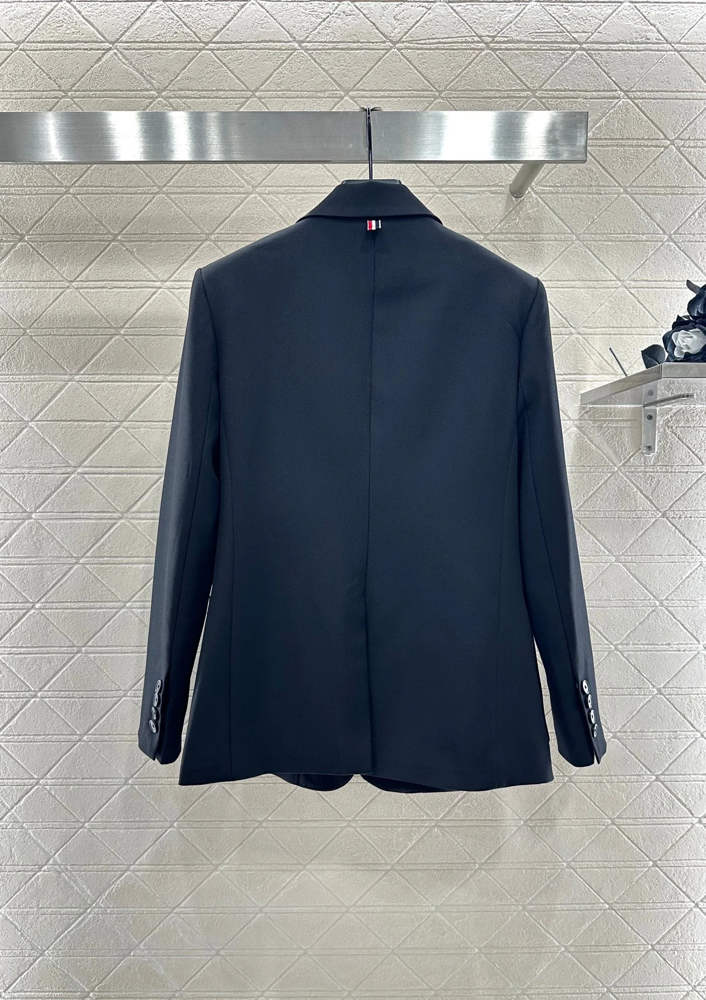 25fw Shoulder shaped suit jacket