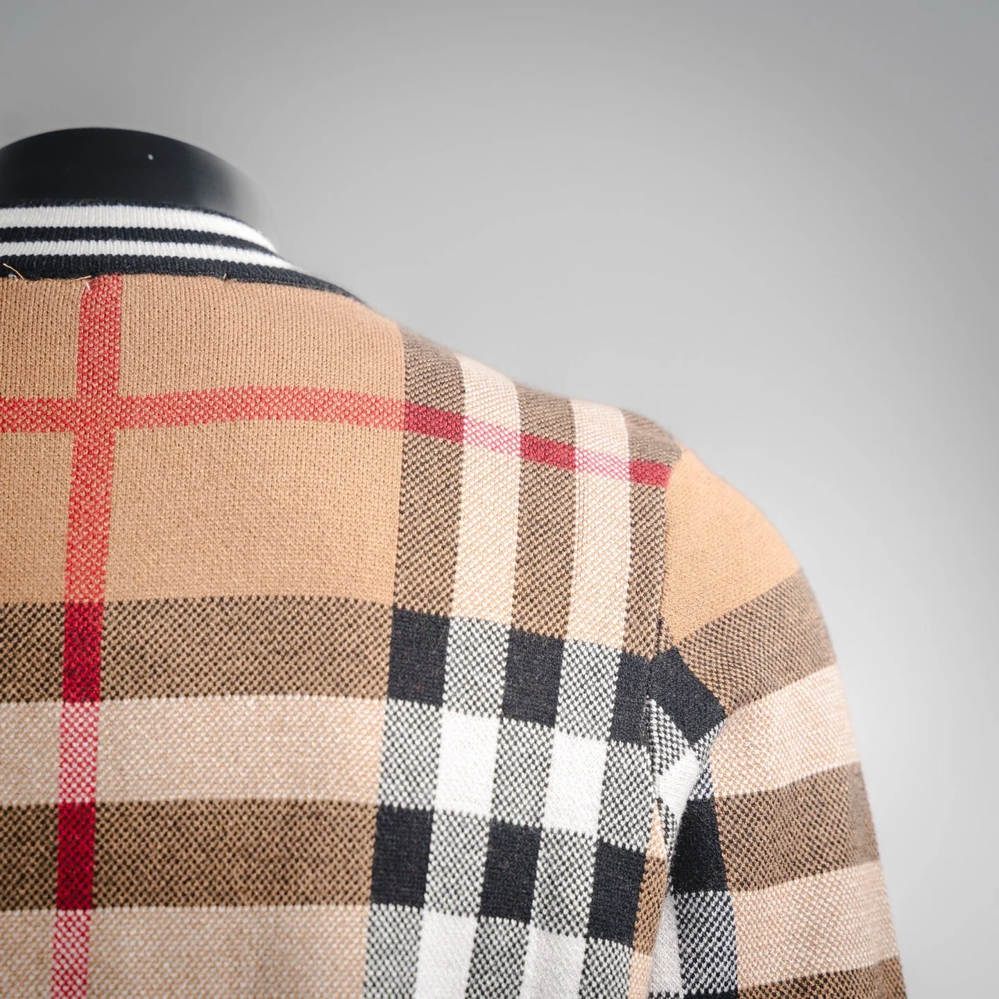 Burbery 25fw sweater jacket