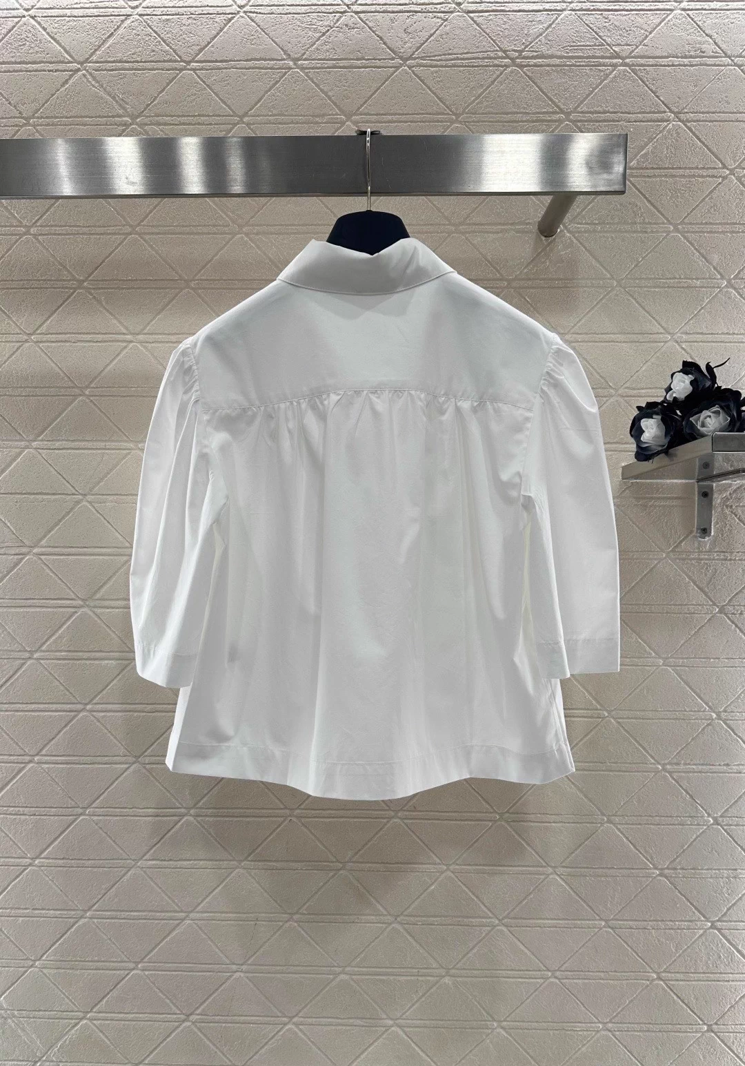 Collared Pocket Mid-Sleeve Shirt