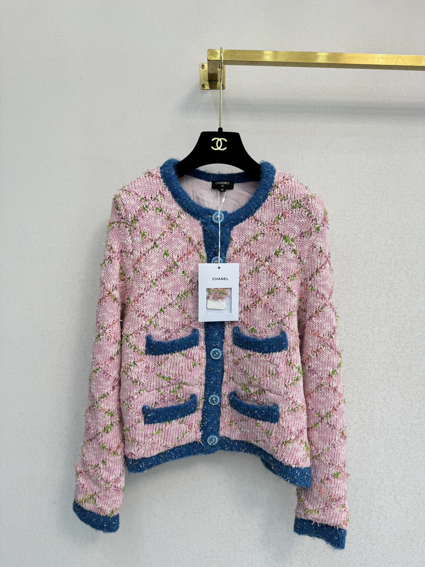 25fw Xiaoxiangfeng pink knitted cardigan（Medieval Series）