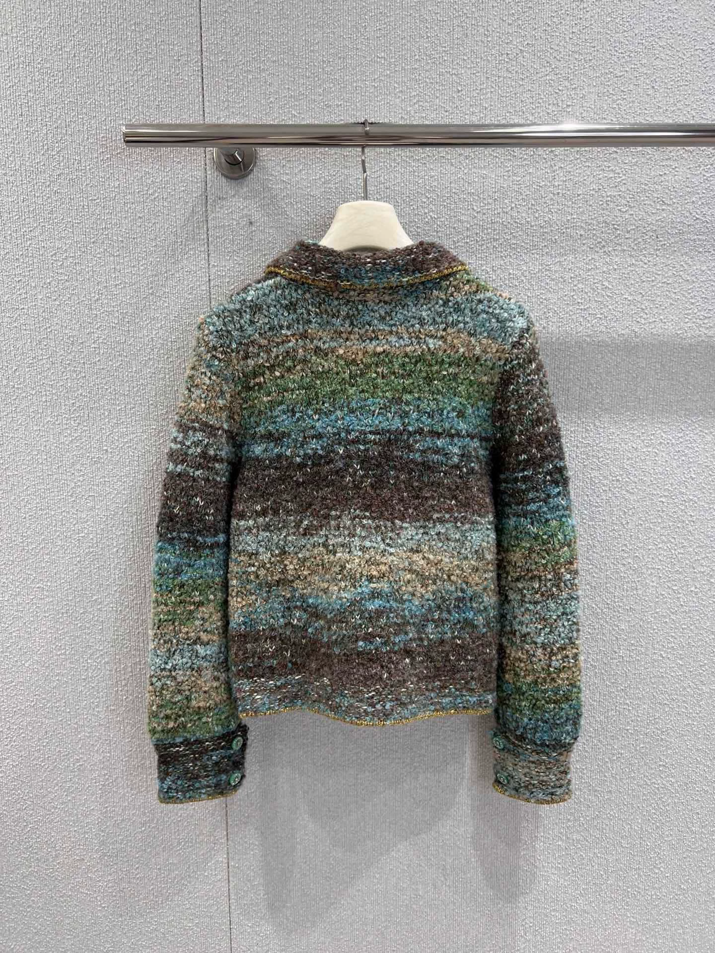 Diamond button lapel jacket