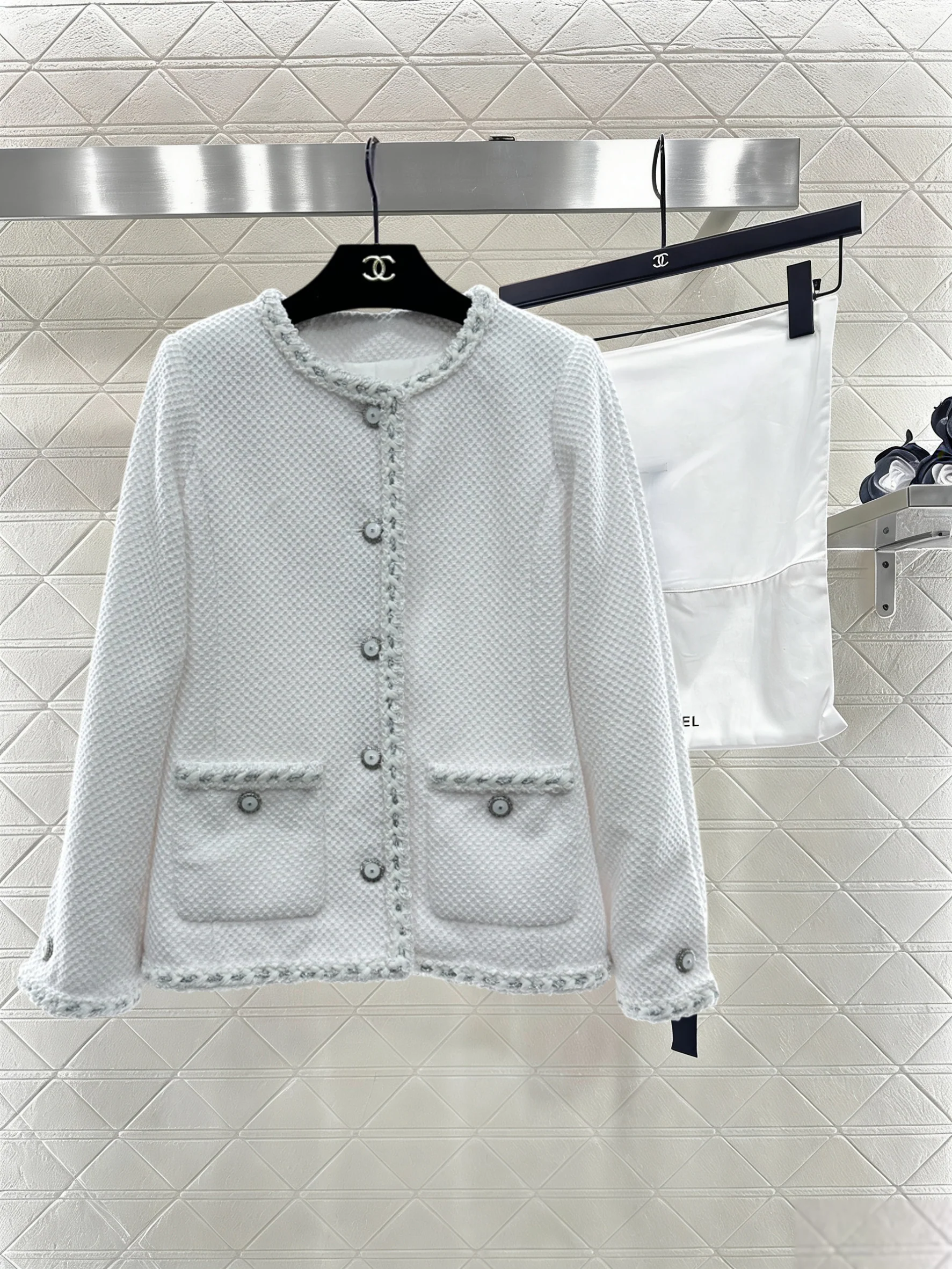 Round Neck Tie-Edge Coat