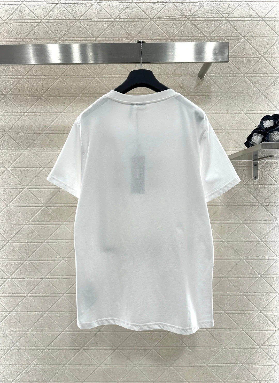 Contrast-Color Boxed Round Neck Logo Short-Sleeve T-Shirt