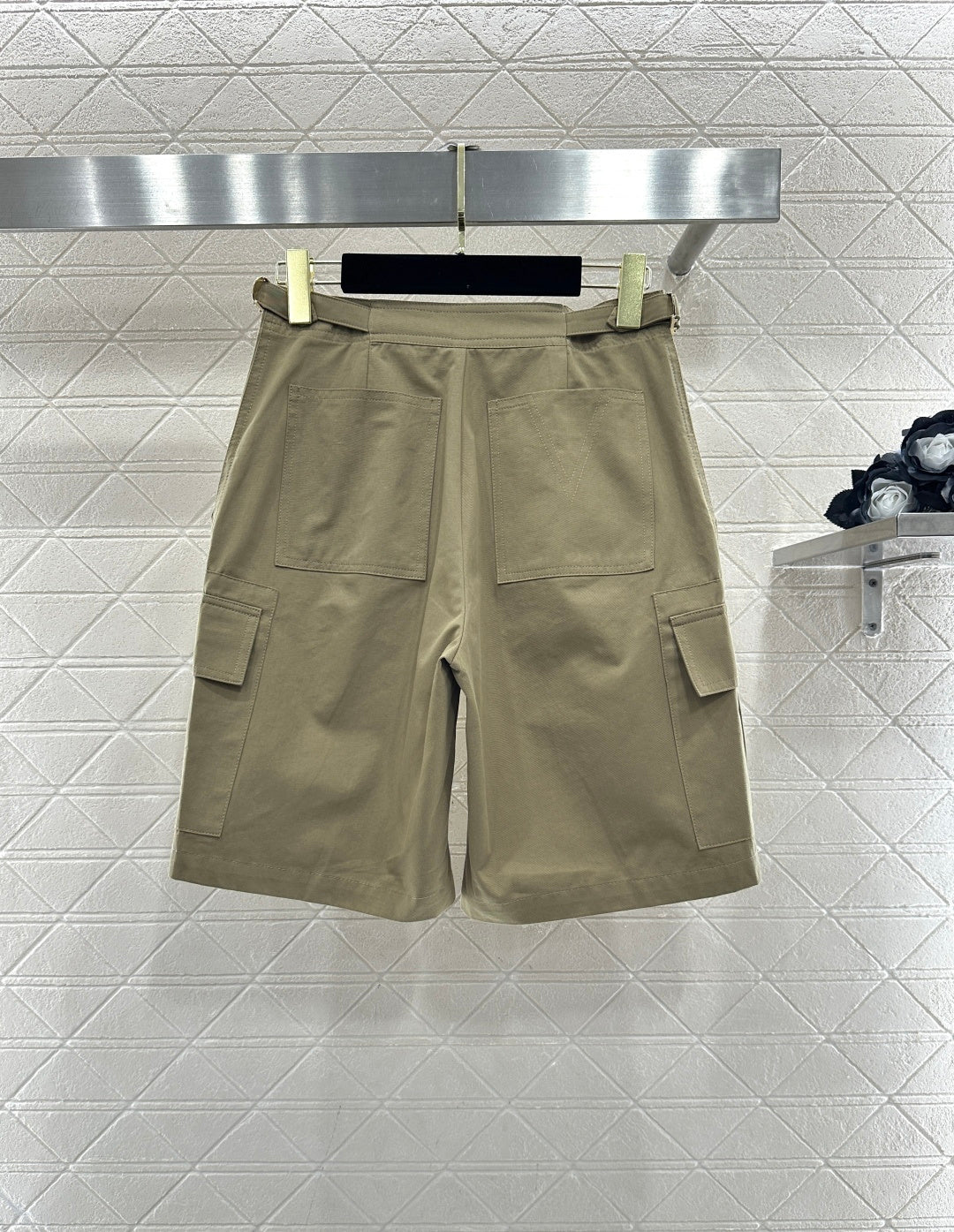 Straight-Leg Mid-Length Pants