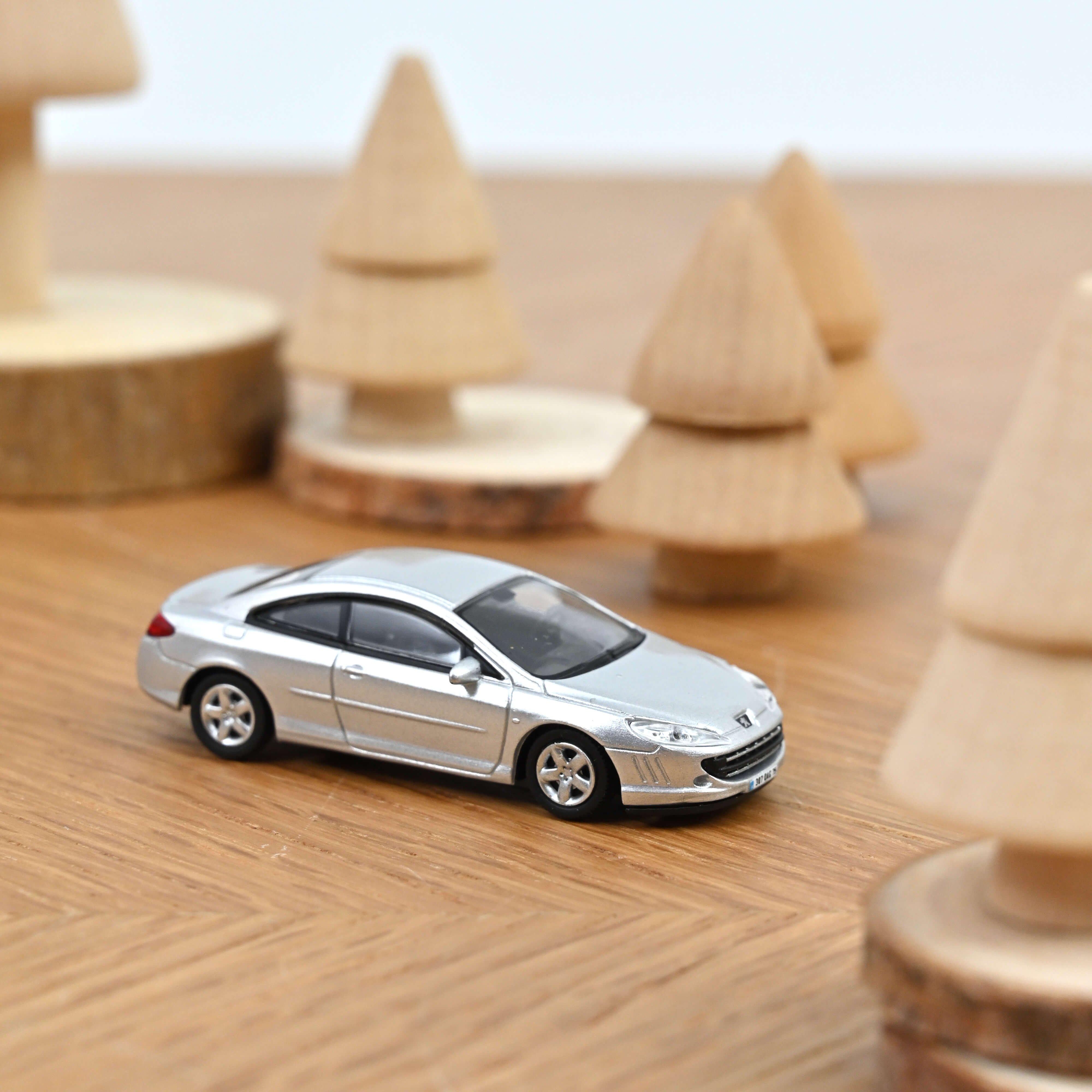 Peugeot 407 Coupé 2006  Silver 1:87