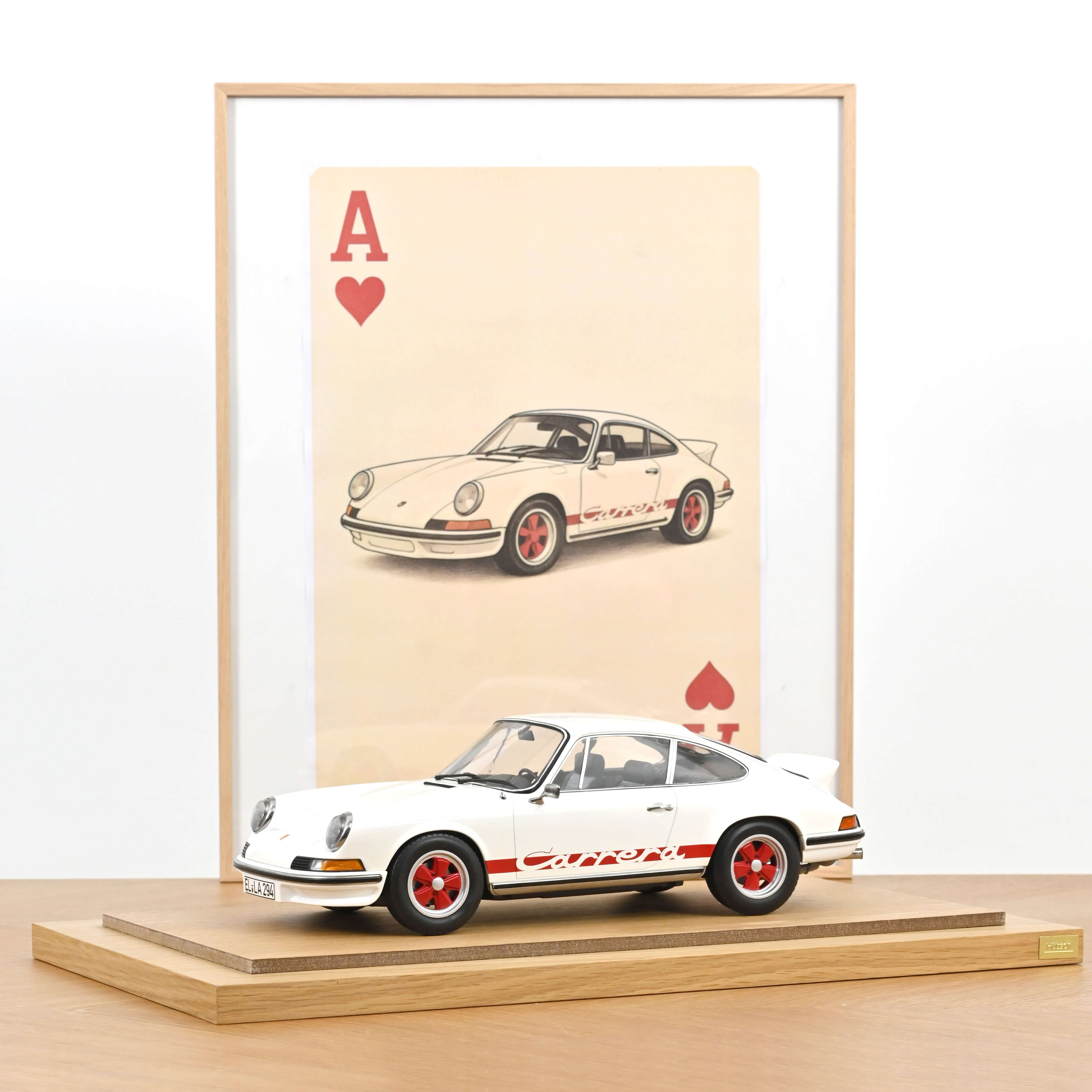 Porsche 911 Carrera RS 2.7 1973 Grand-Prix-White/Red 1:12