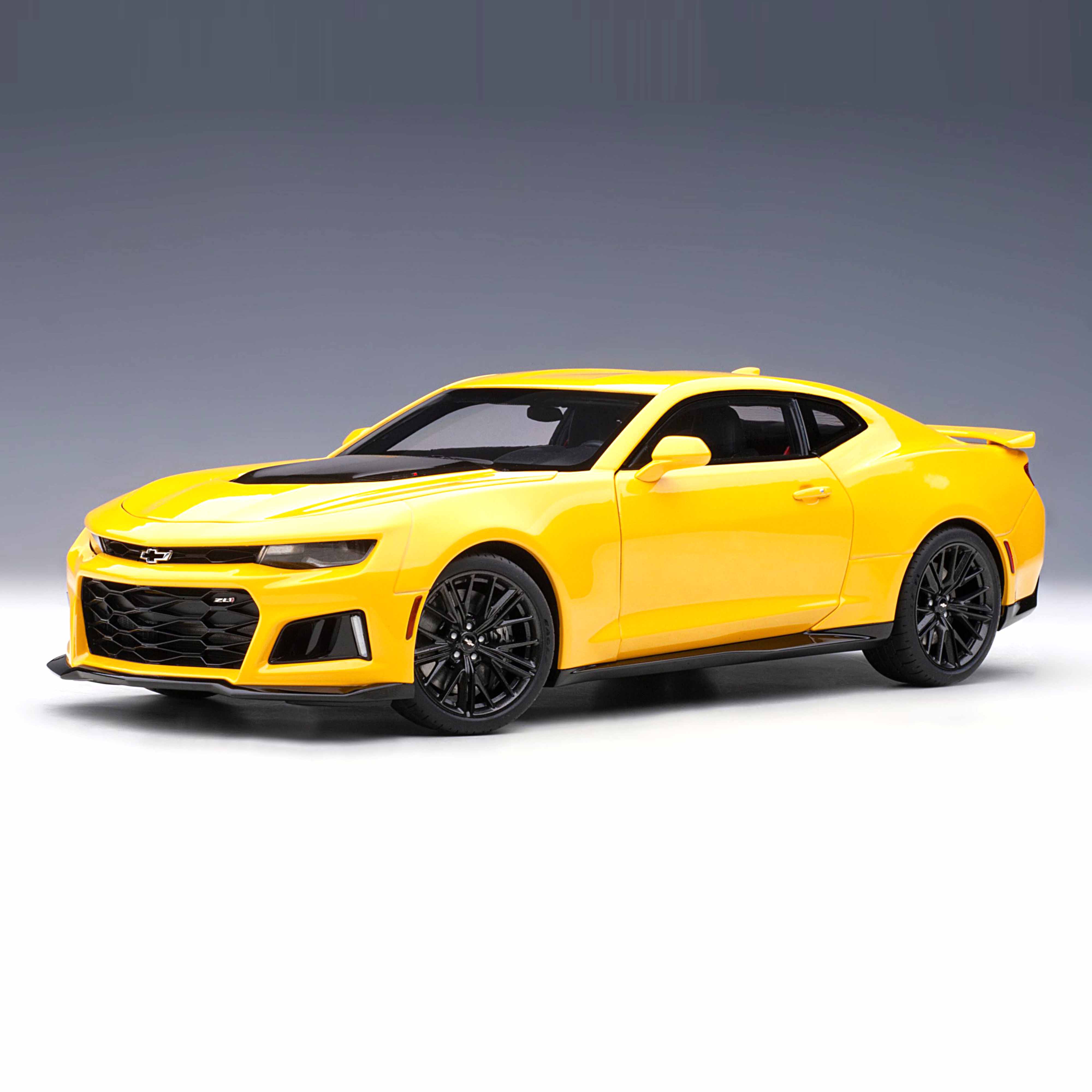 Chevrolet Camaro ZL1 2017 Bright Yellow 1:18