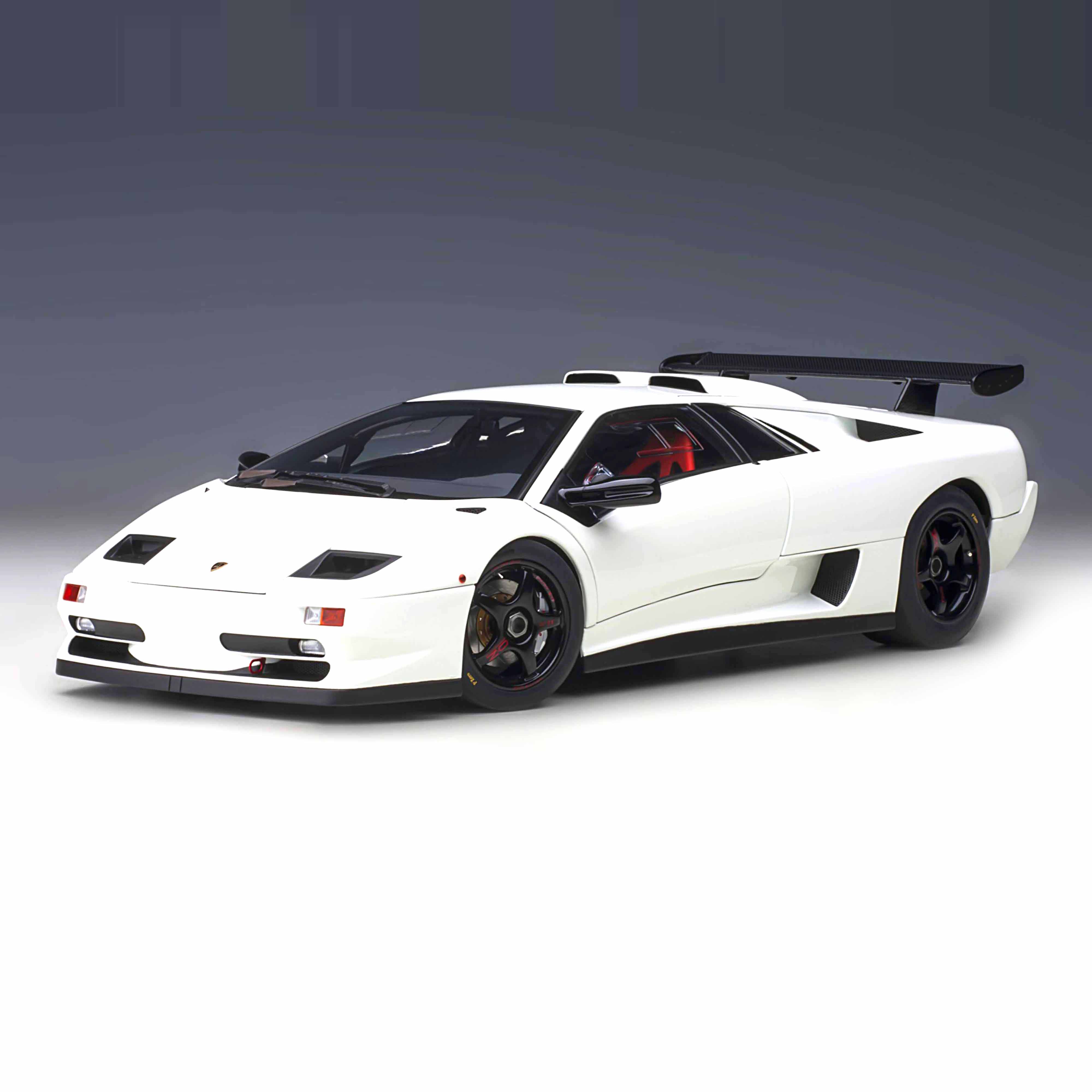 Lamborghini Diablo SV-R Impact White 1:18