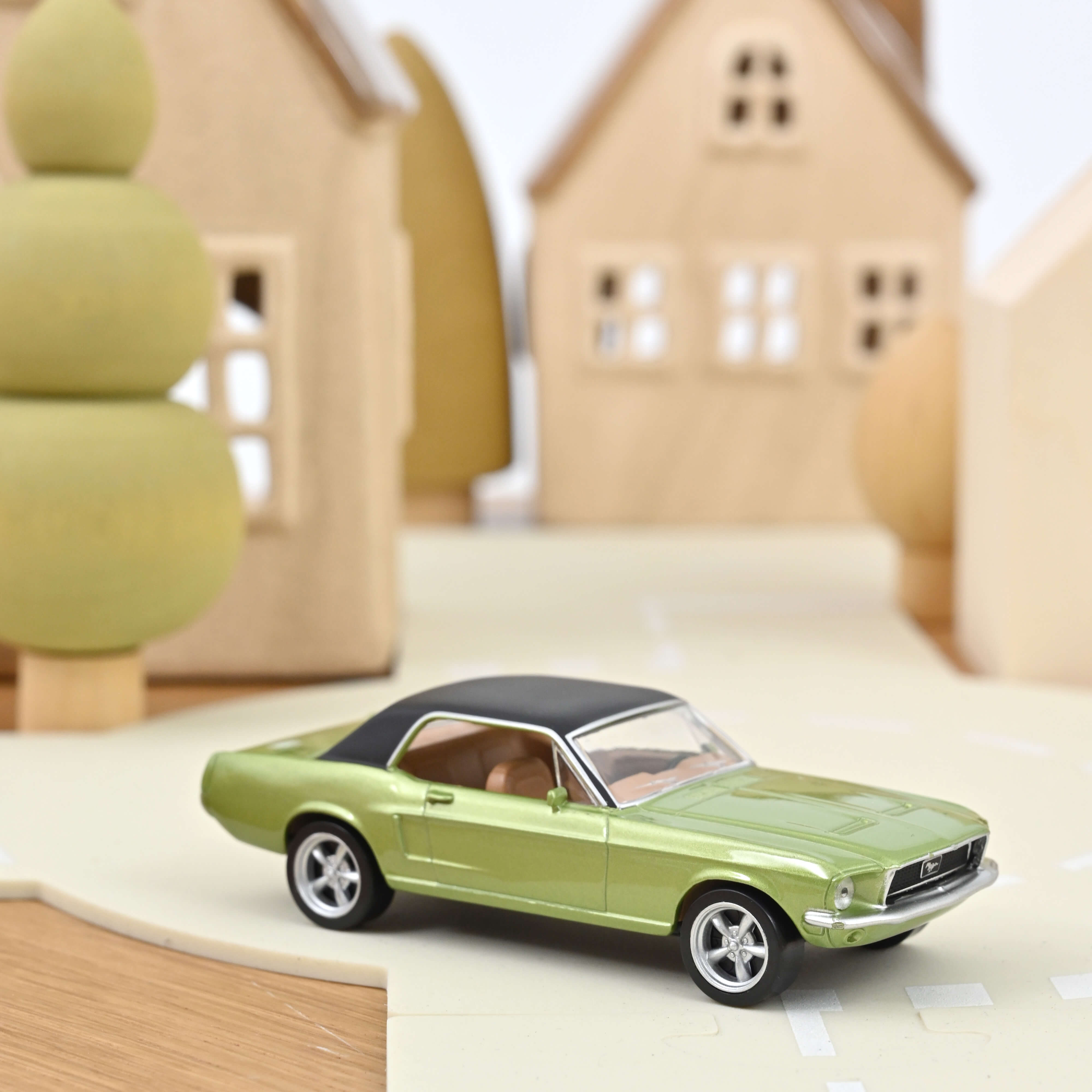 Ford Mustang Coupé 1968 Green Metallic Jet-car 1:43