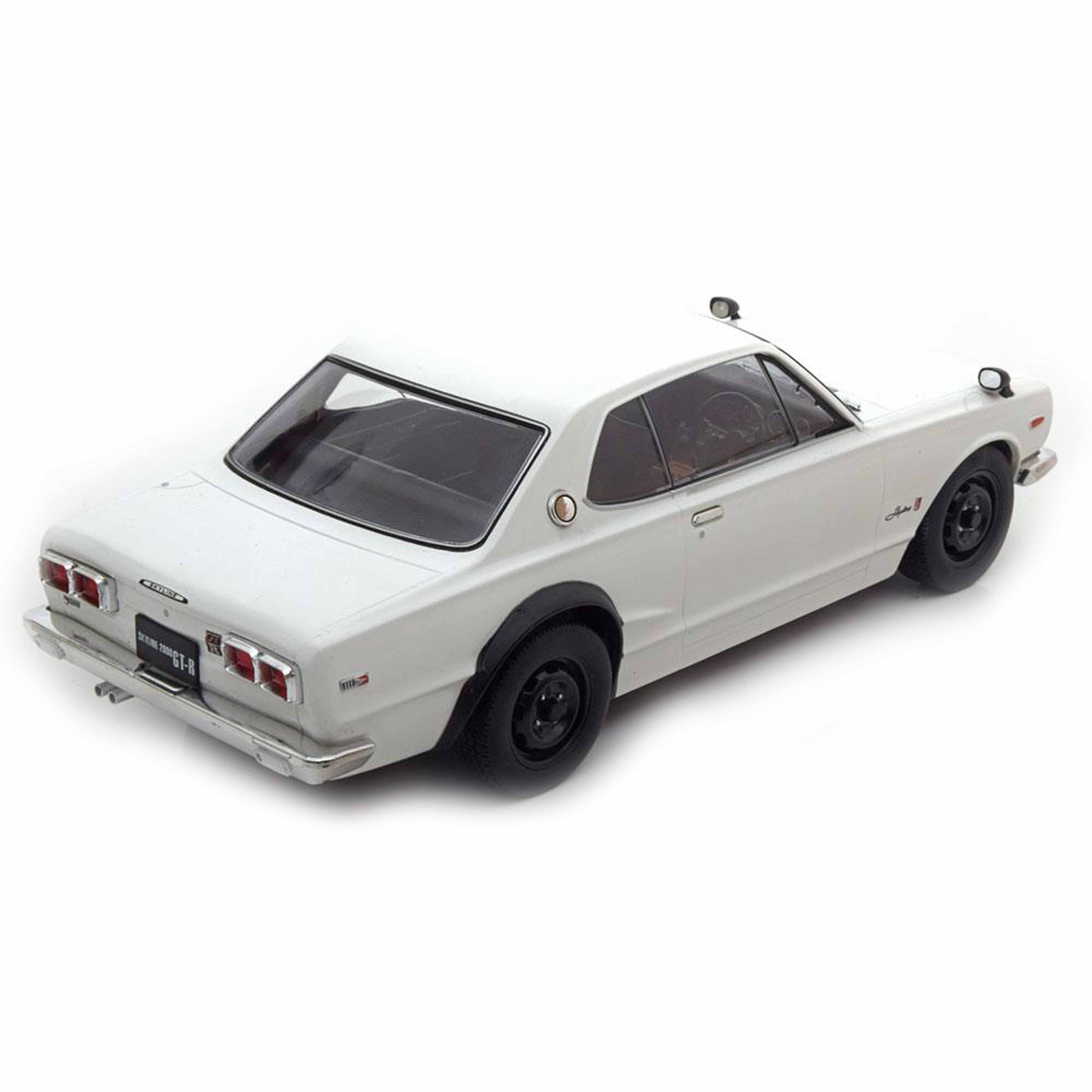 Nissan Skyline GT-R KPGC10 White 1:18