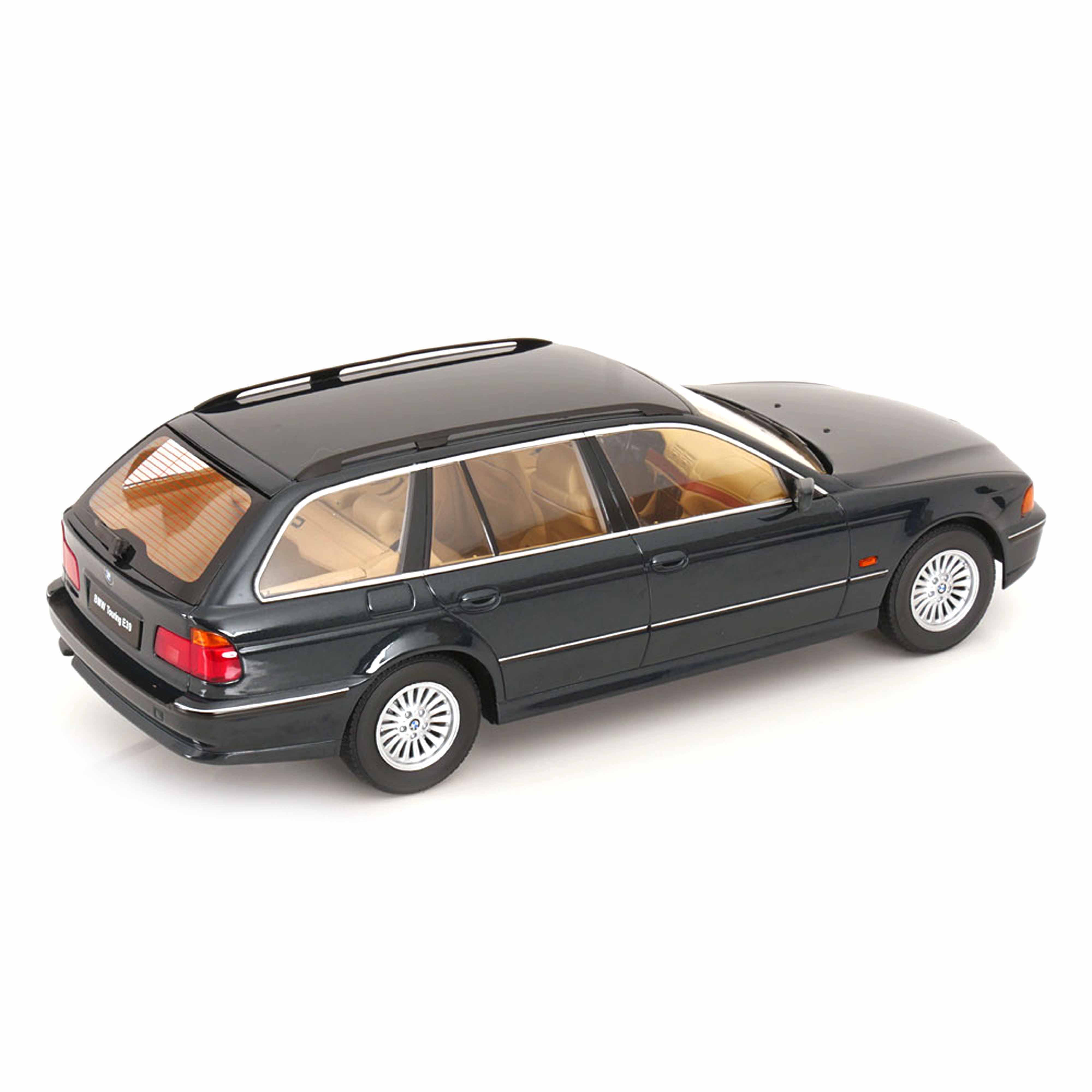BMW 5er Series E39 Touring 1998 Darkgreen Metallic 1:18
