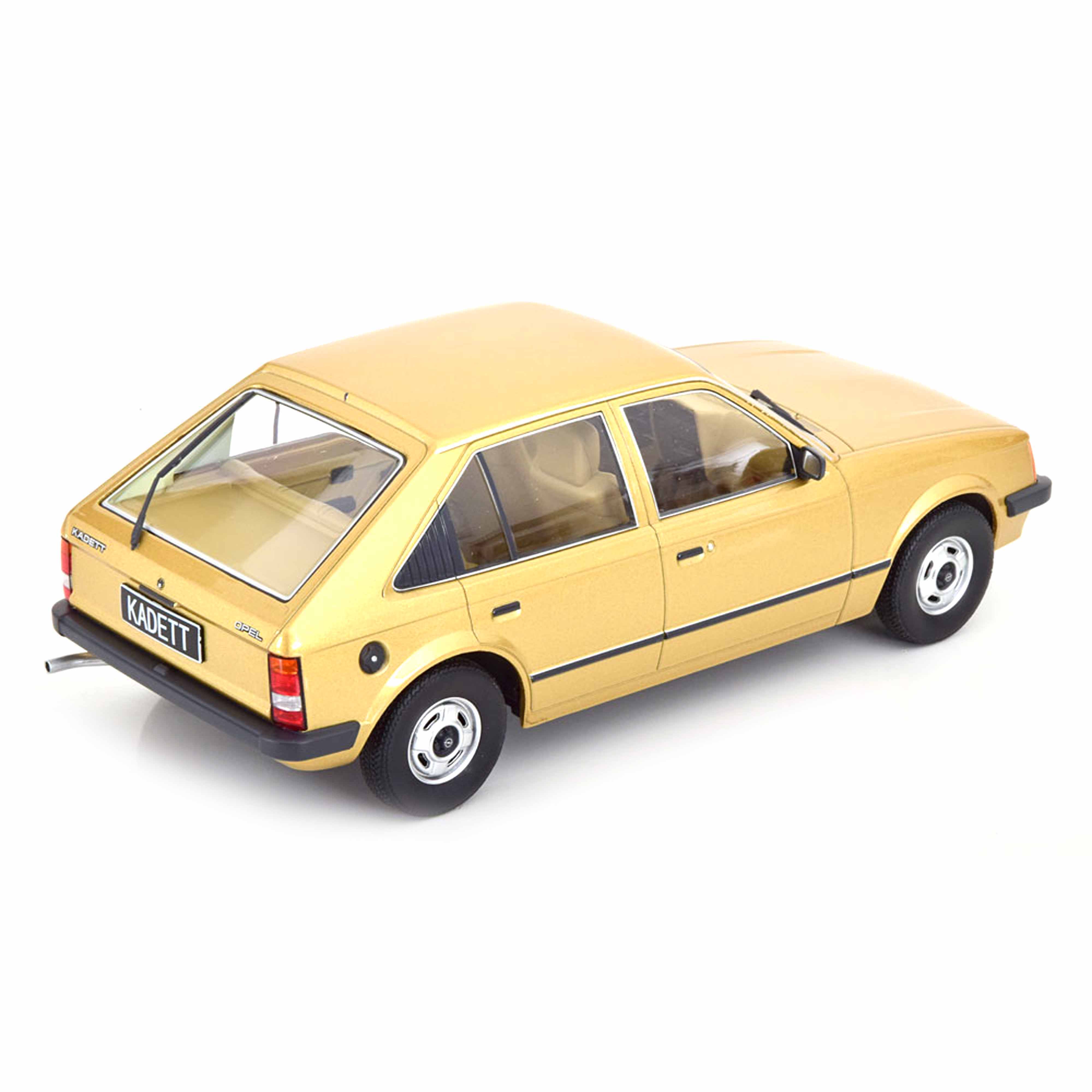 Opel Kadett D 5-Door 1984 Gold 1:18