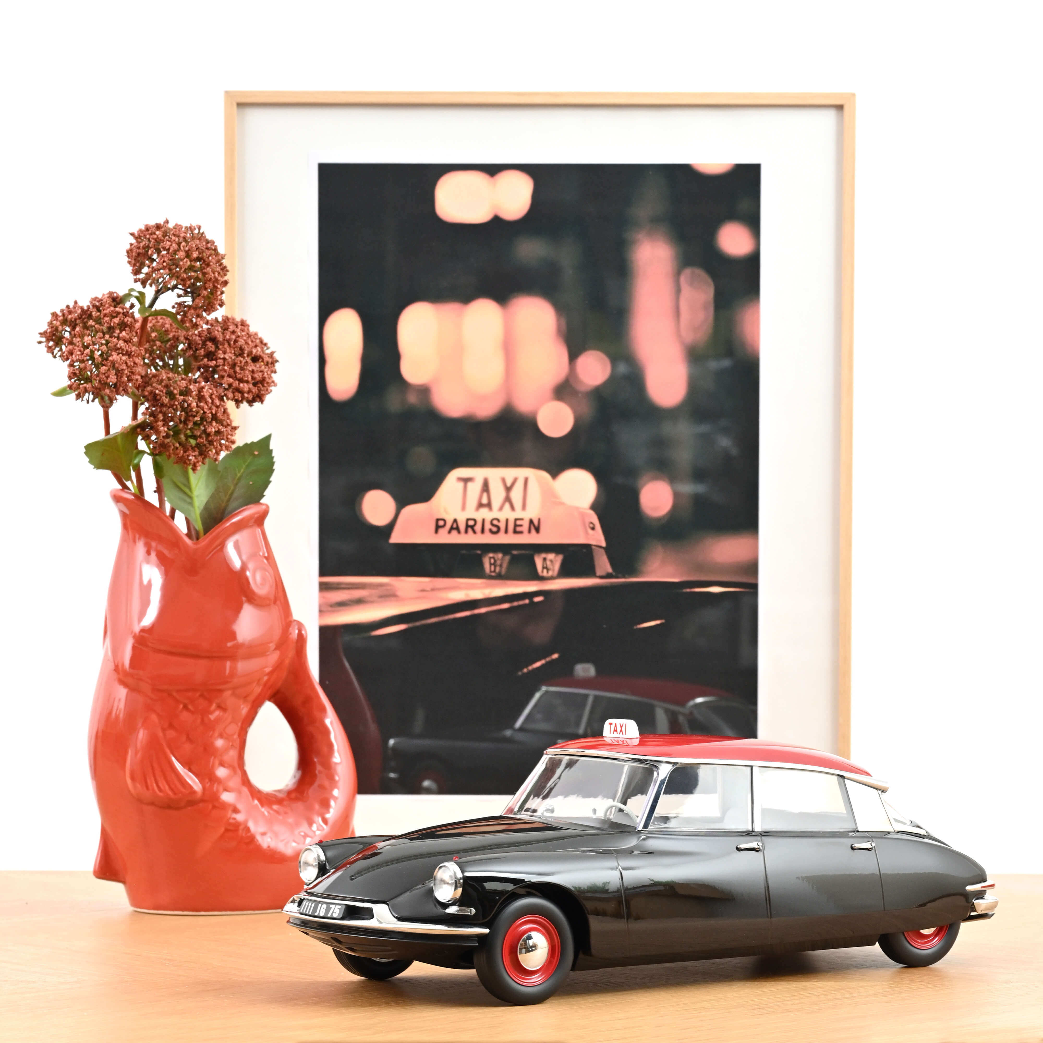 Citroën DS 19 1959 Taxi 1:12 - 150pcs