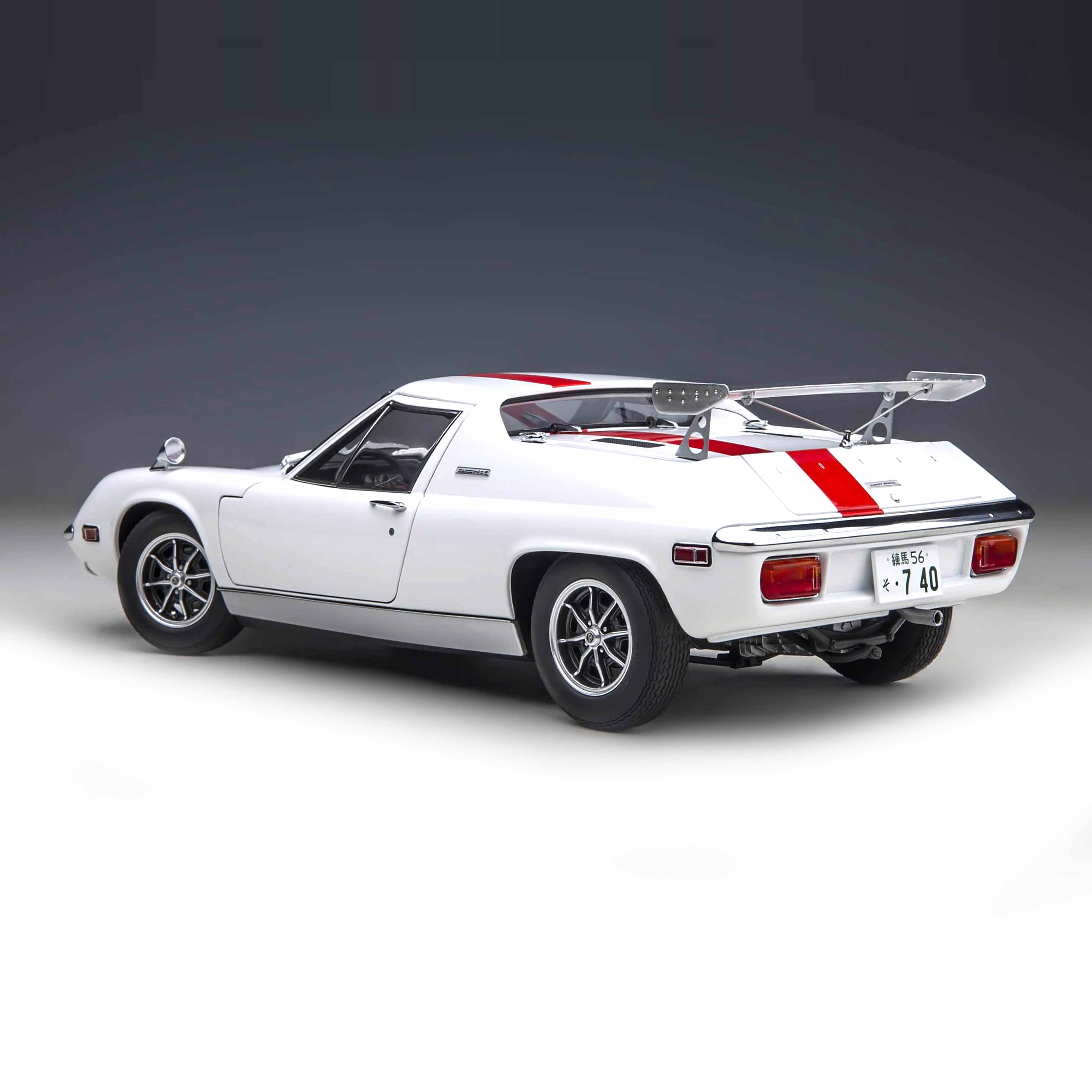 Lotus Europa Special THE CIRCUIT WOLF 1975-1979 1:18