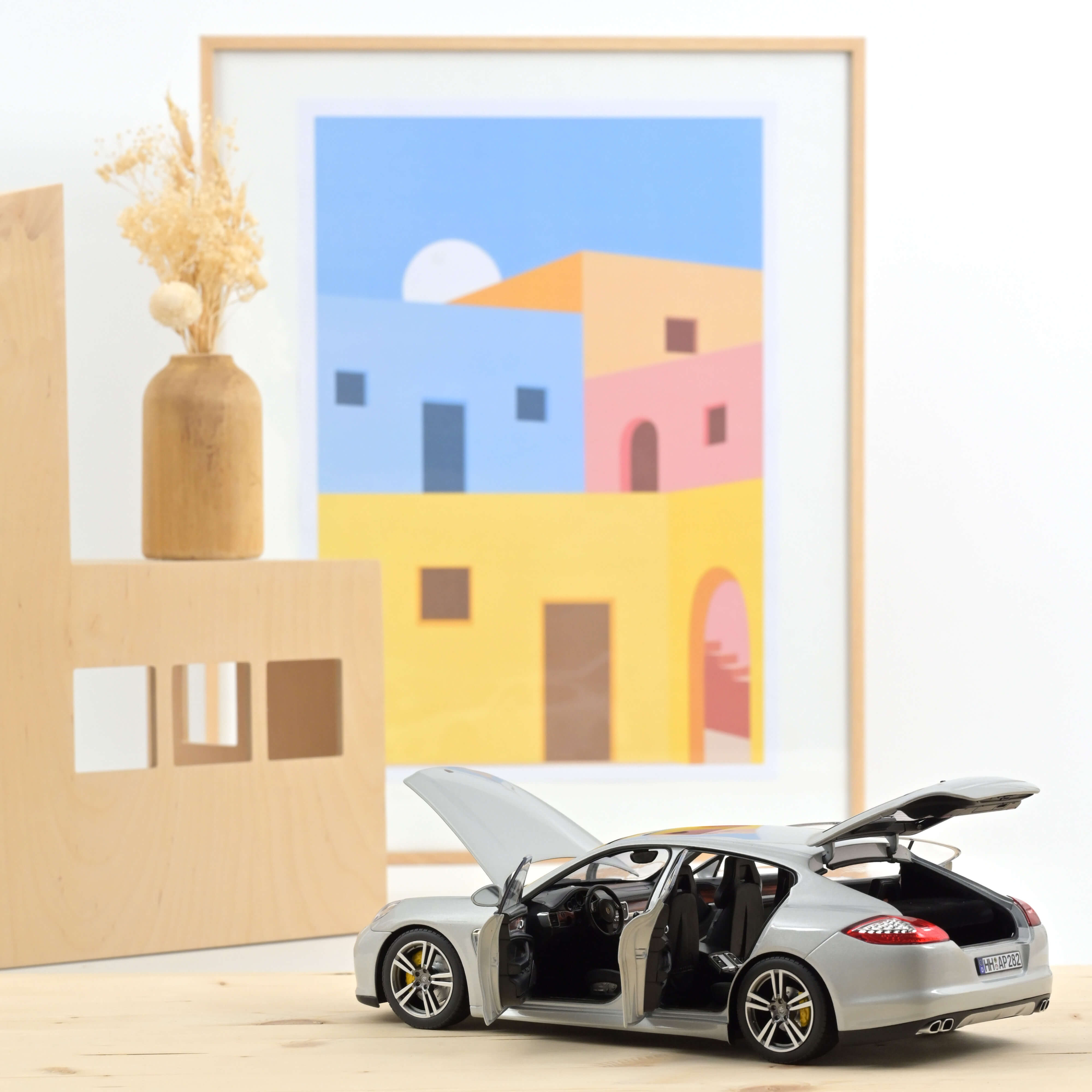 Porsche Panamera Turbo 2009 Silver 1:18