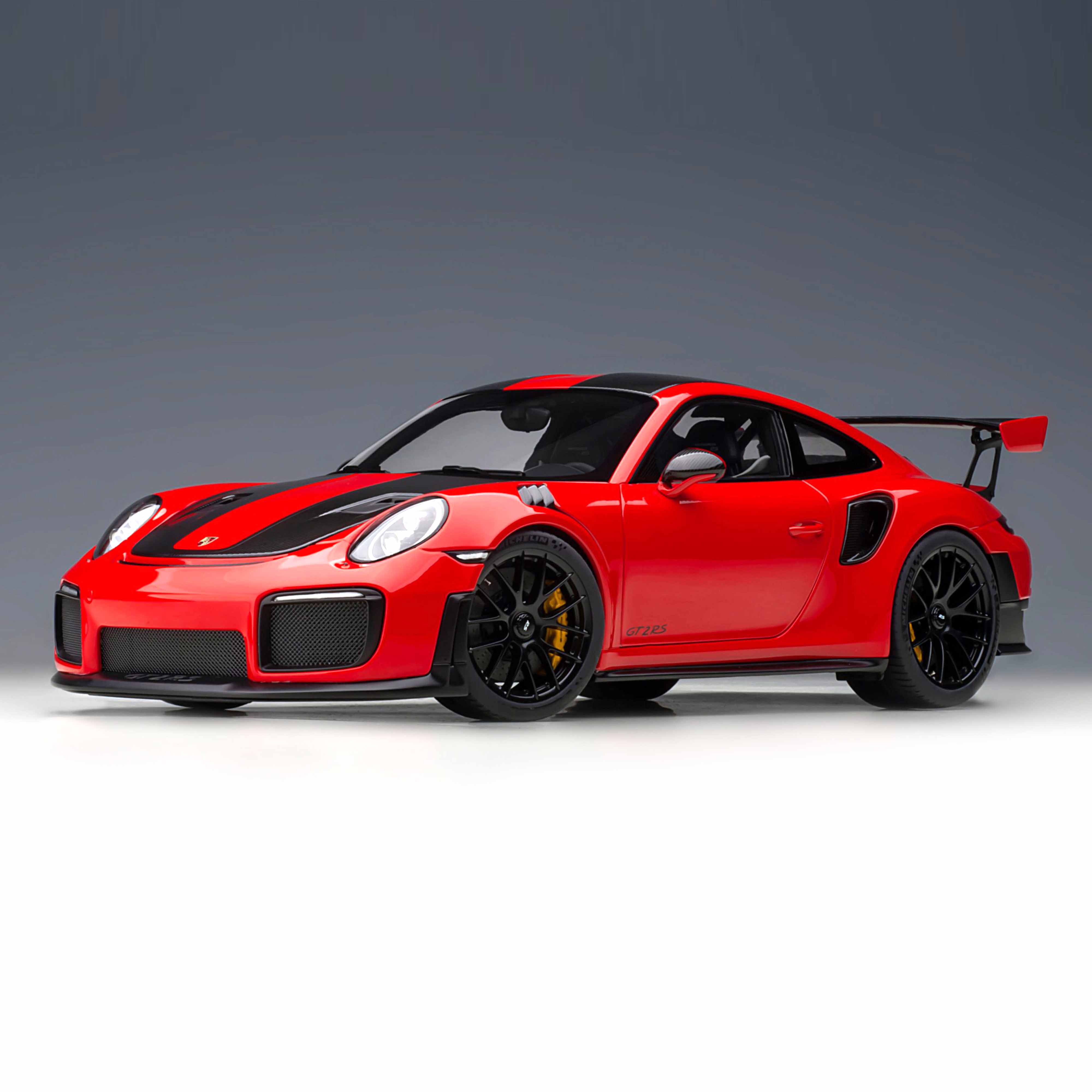 Porsche 911 (991.2) GT2RS 2017 Weissach Package Red 1:18